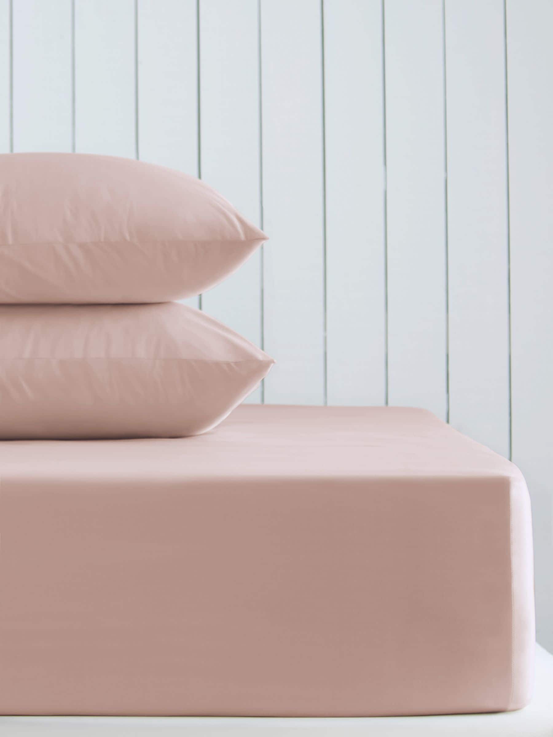 Blush pink cotton rich deep fitted bed sheet - British product