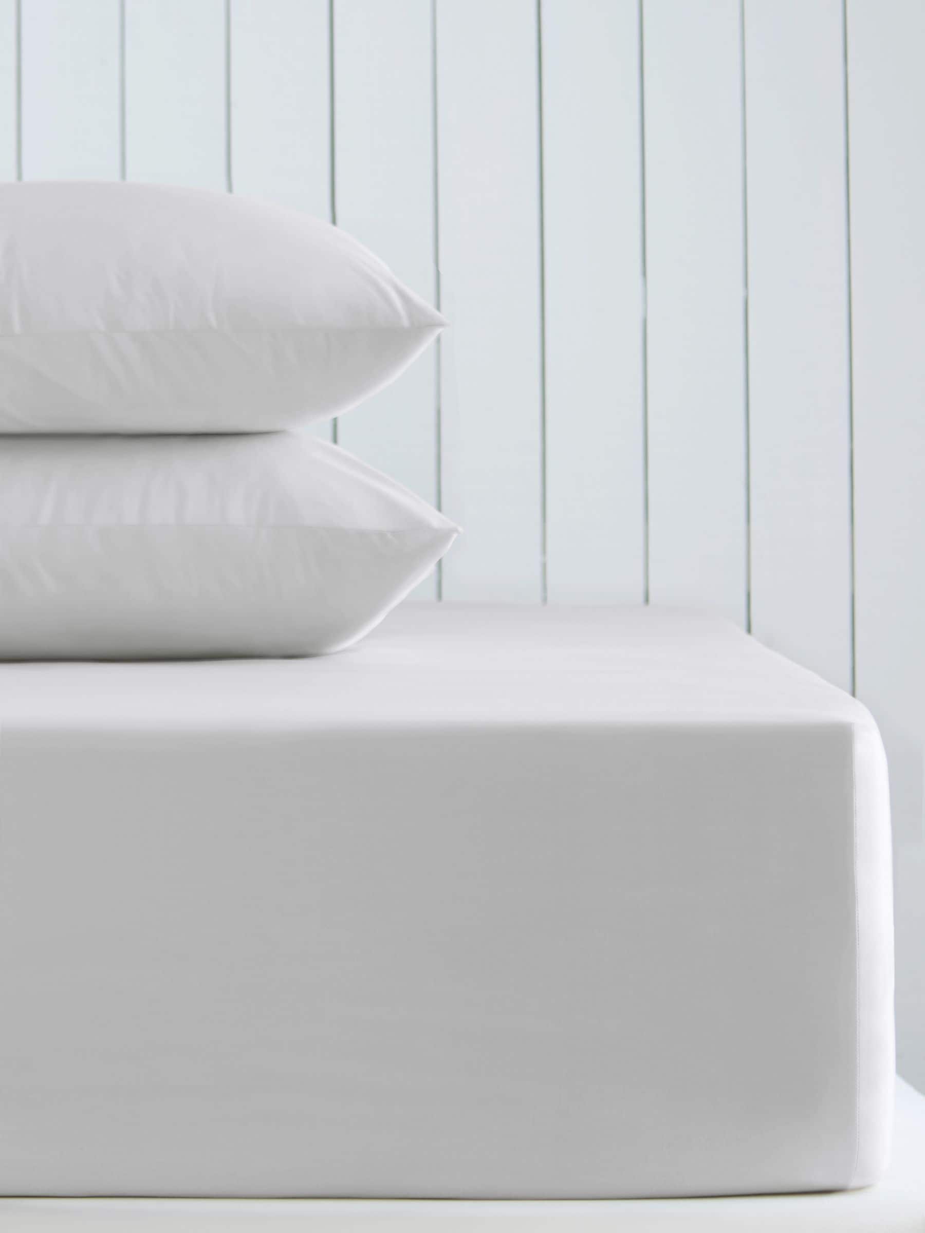 Extra deep fitted bed sheet in grey light cotton rich blend - British product