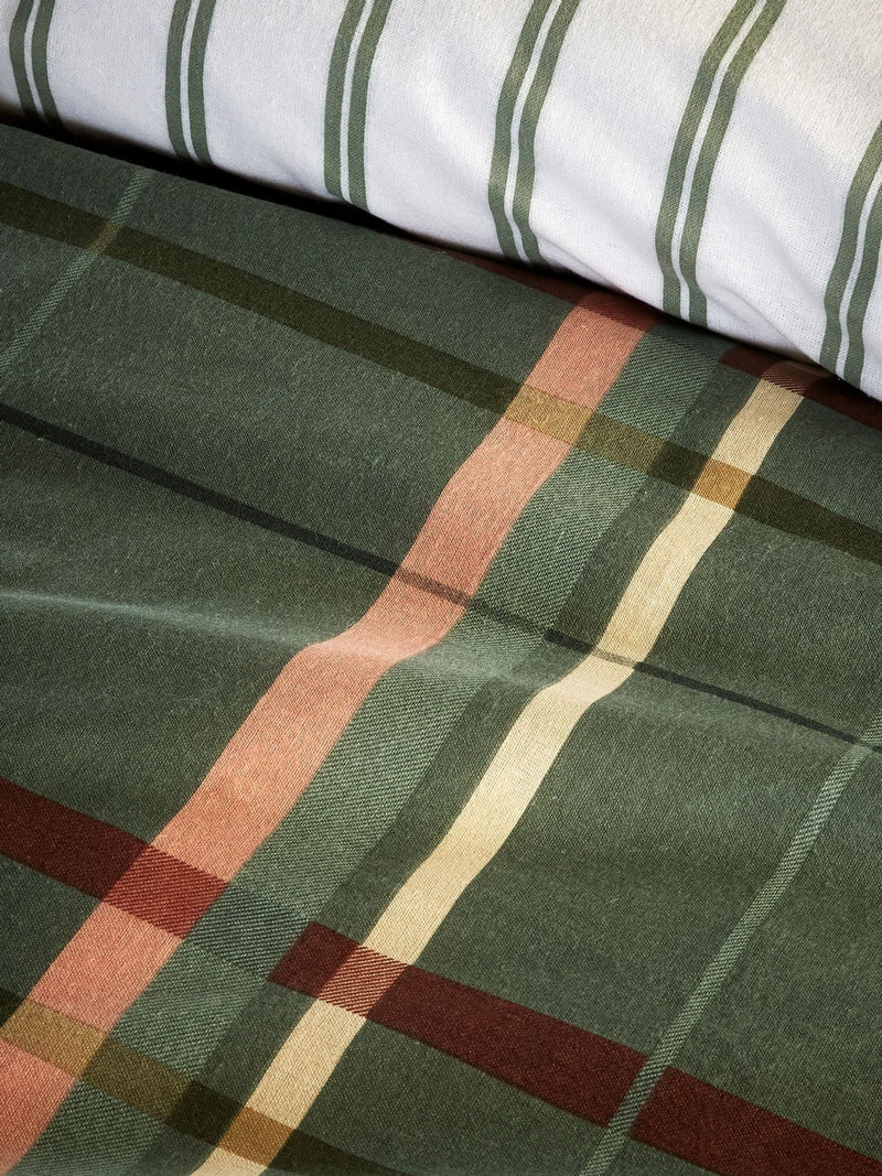Vantona green plaid duvet cover set (British brand)