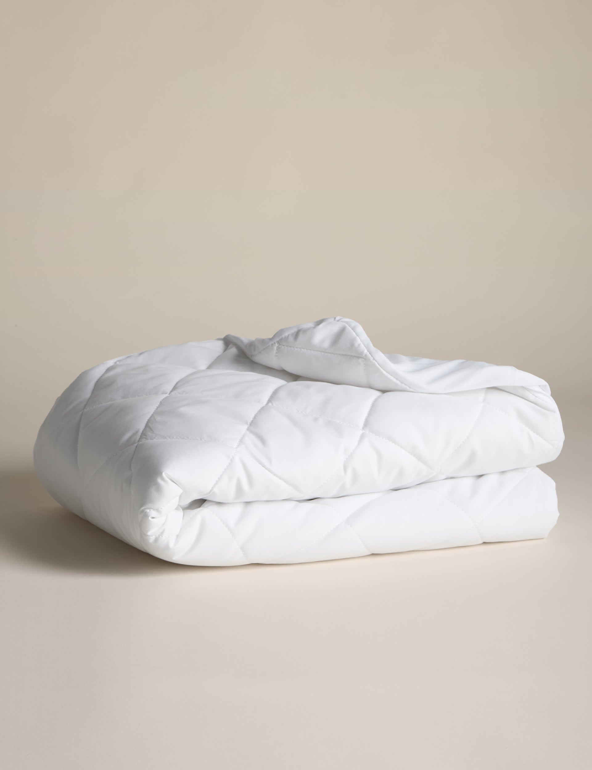 Advanced Allergy Protection Extra Deep Mattress Protector - British product
