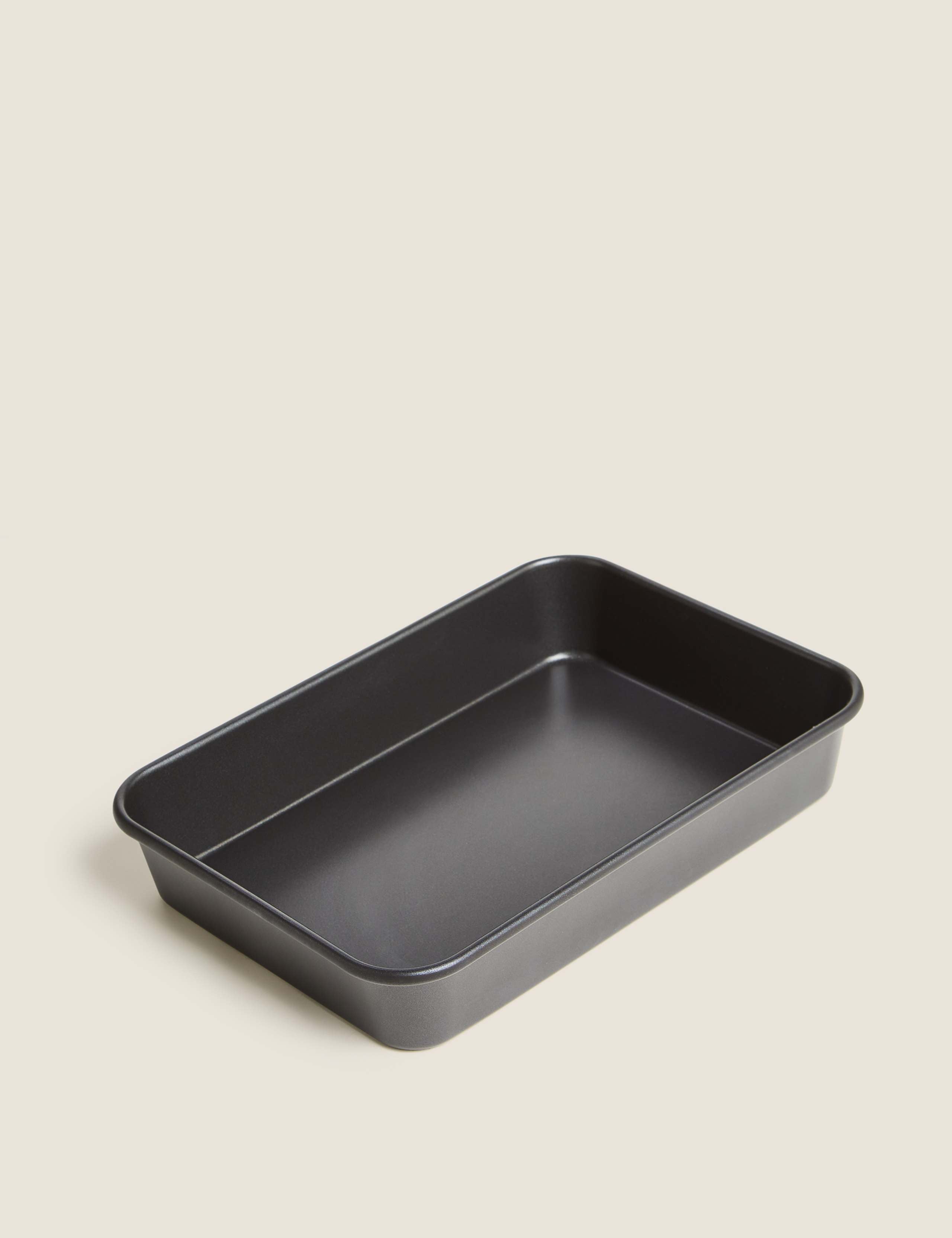 Aluminised steel 35cm large roaster - British product