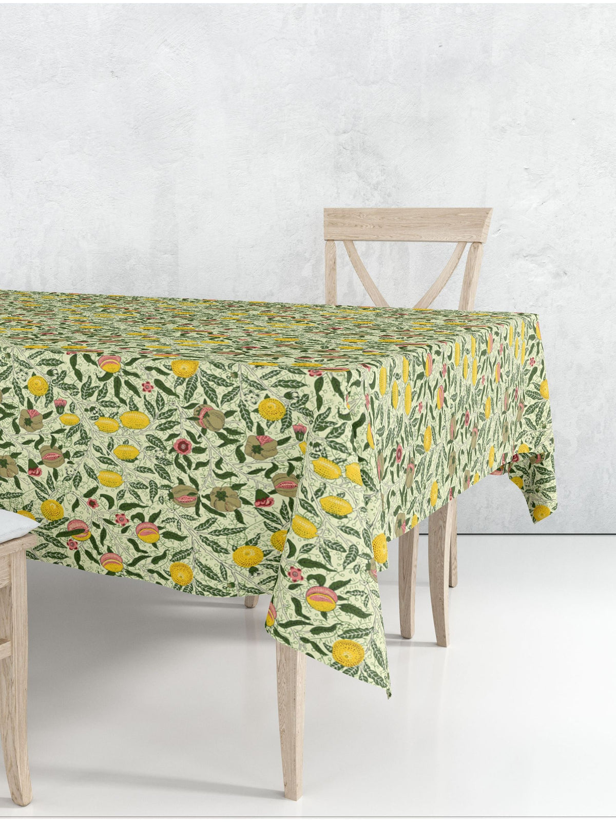 William Morris Gallery Fruit cotton tablecloth 132x178cm (British brand)