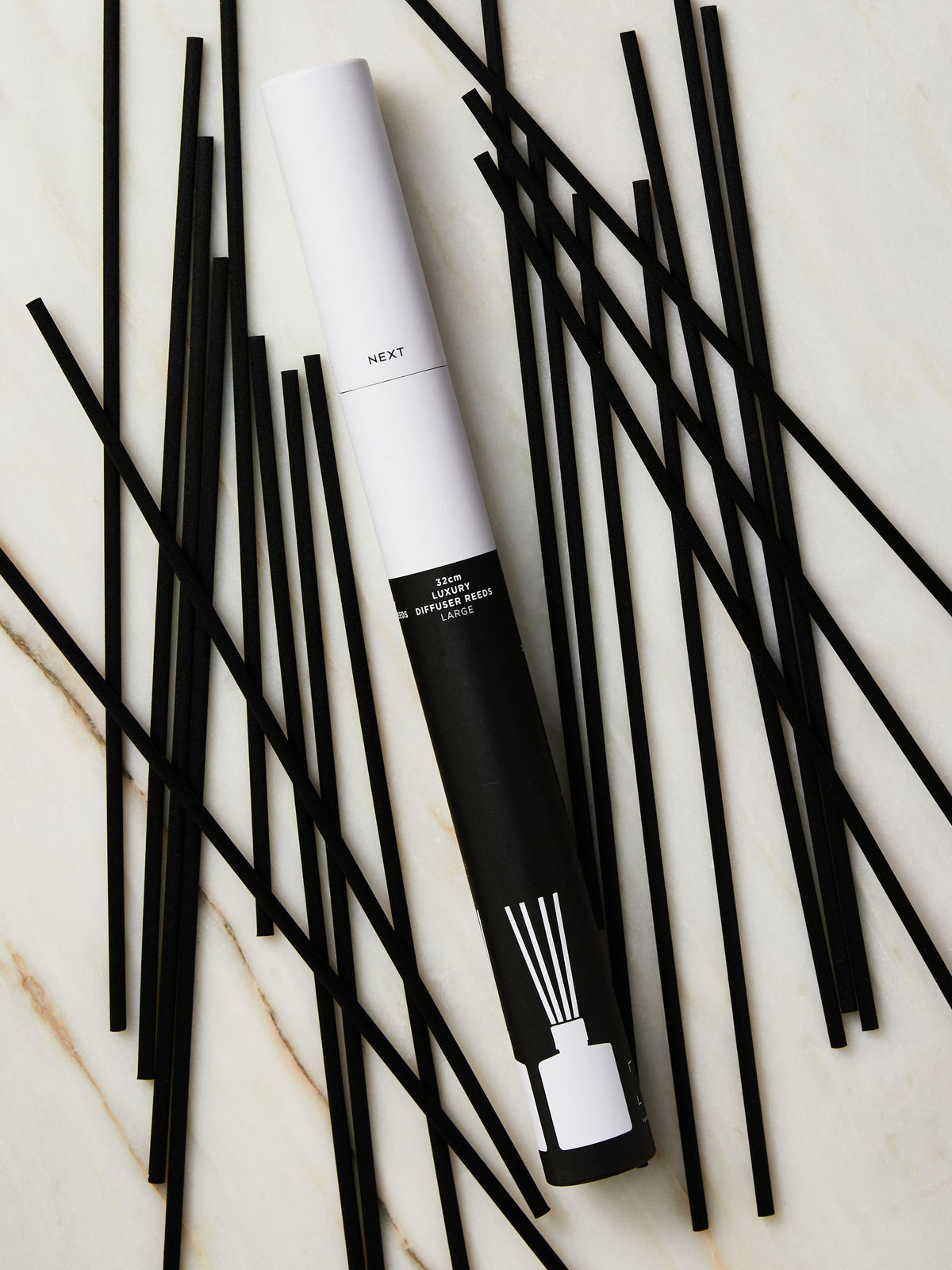 Black large replacement diffuser reeds 20 pack - British product