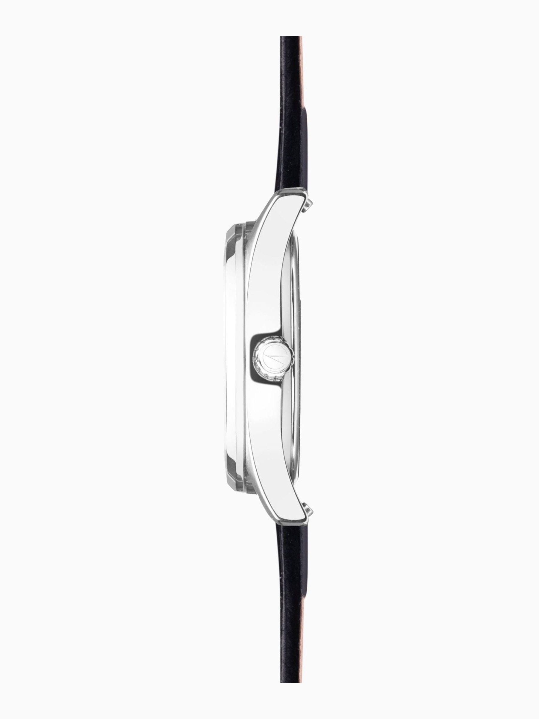 Accurist Analogue Watch Black Leather Strap - British product