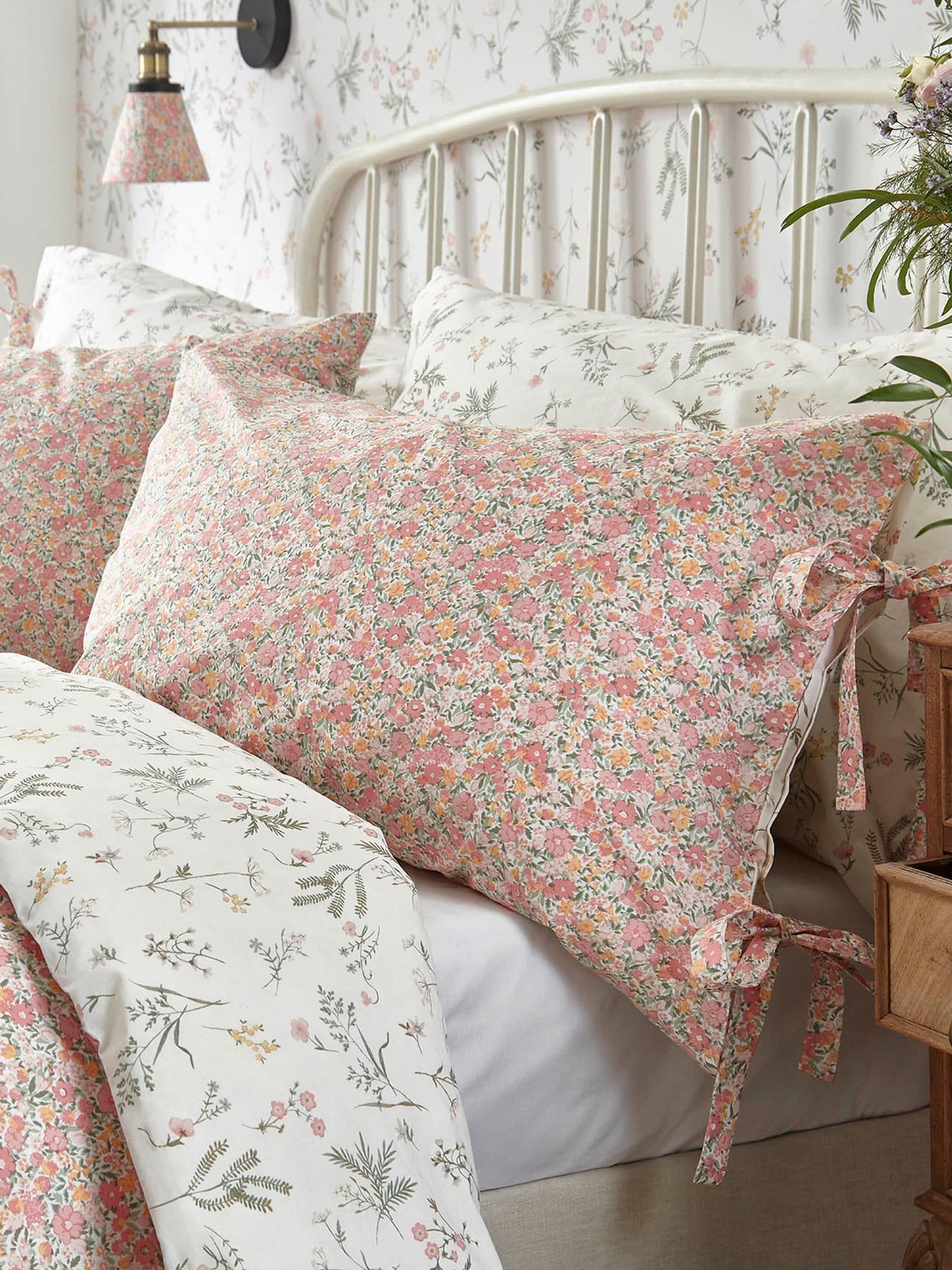 Laura Ashley Pink Coral Loveston duvet cover and pillowcase set, UK version