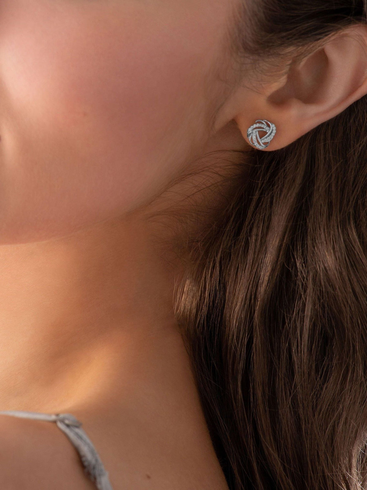 Beaverbrooks silver cubic zirconia knot stud earrings 9mm - British product