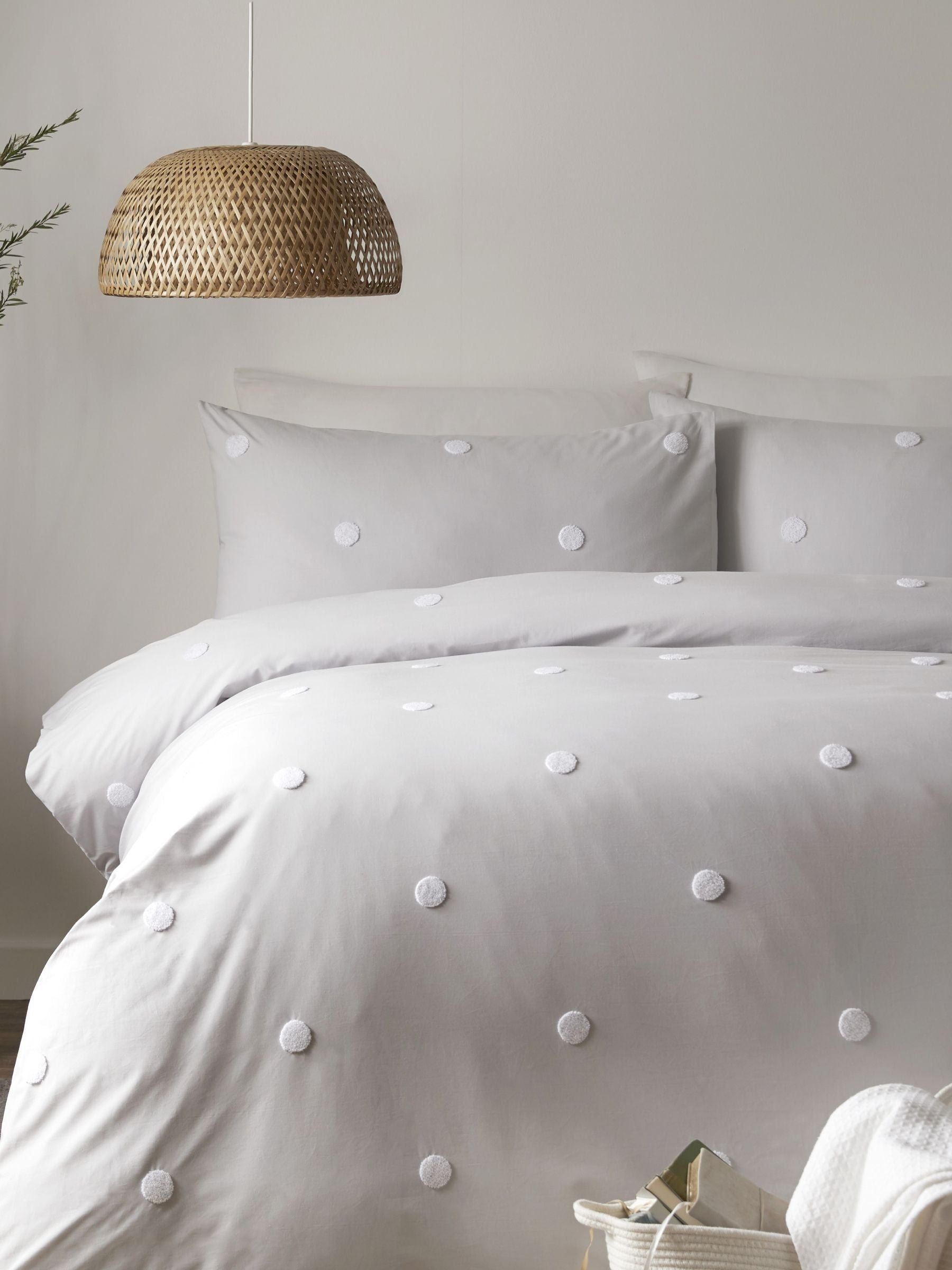 Appletree Silver Dot Garden duvet cover and pillowcase set - British product