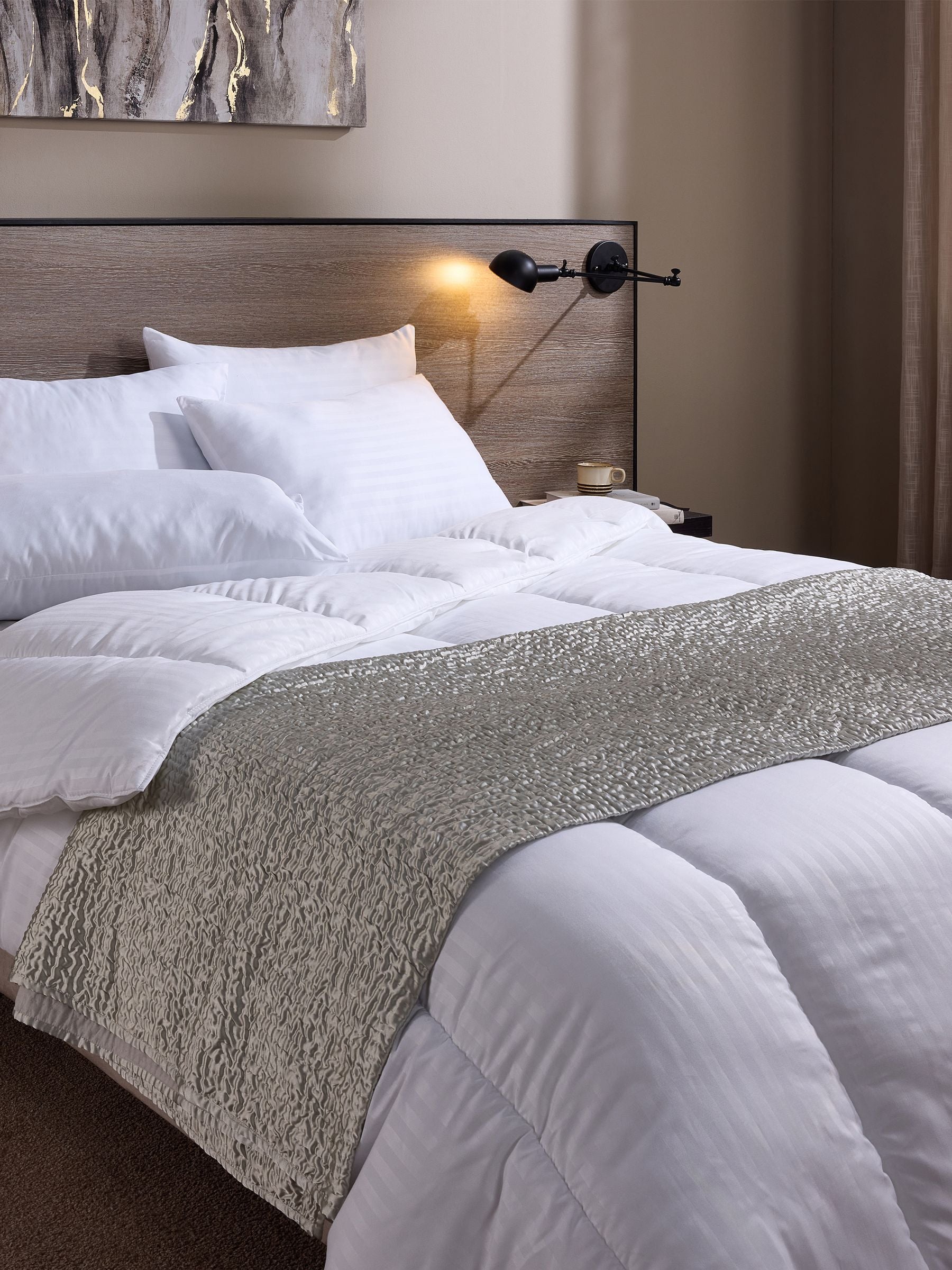 Snuggledown Luxurious Hotel 4.5 Tog Duvet (British brand)