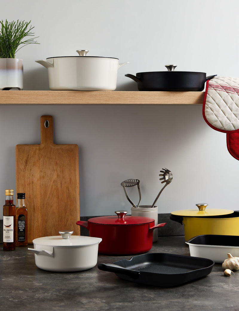 Cast aluminium casserole dish 4.5L - British product