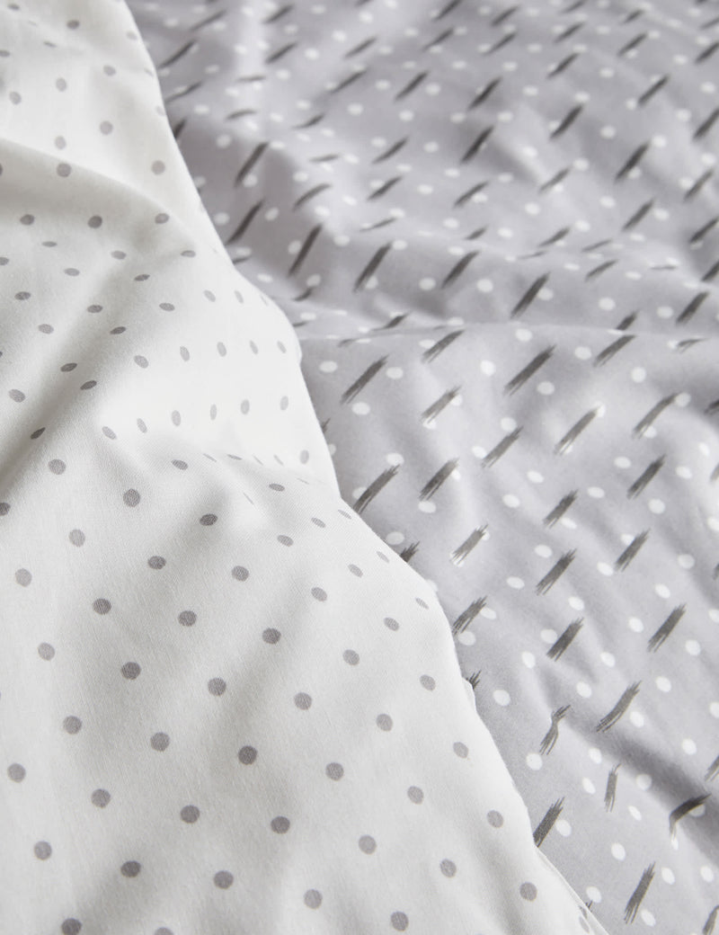 Cotton blend spotty reversible bedding set - British product