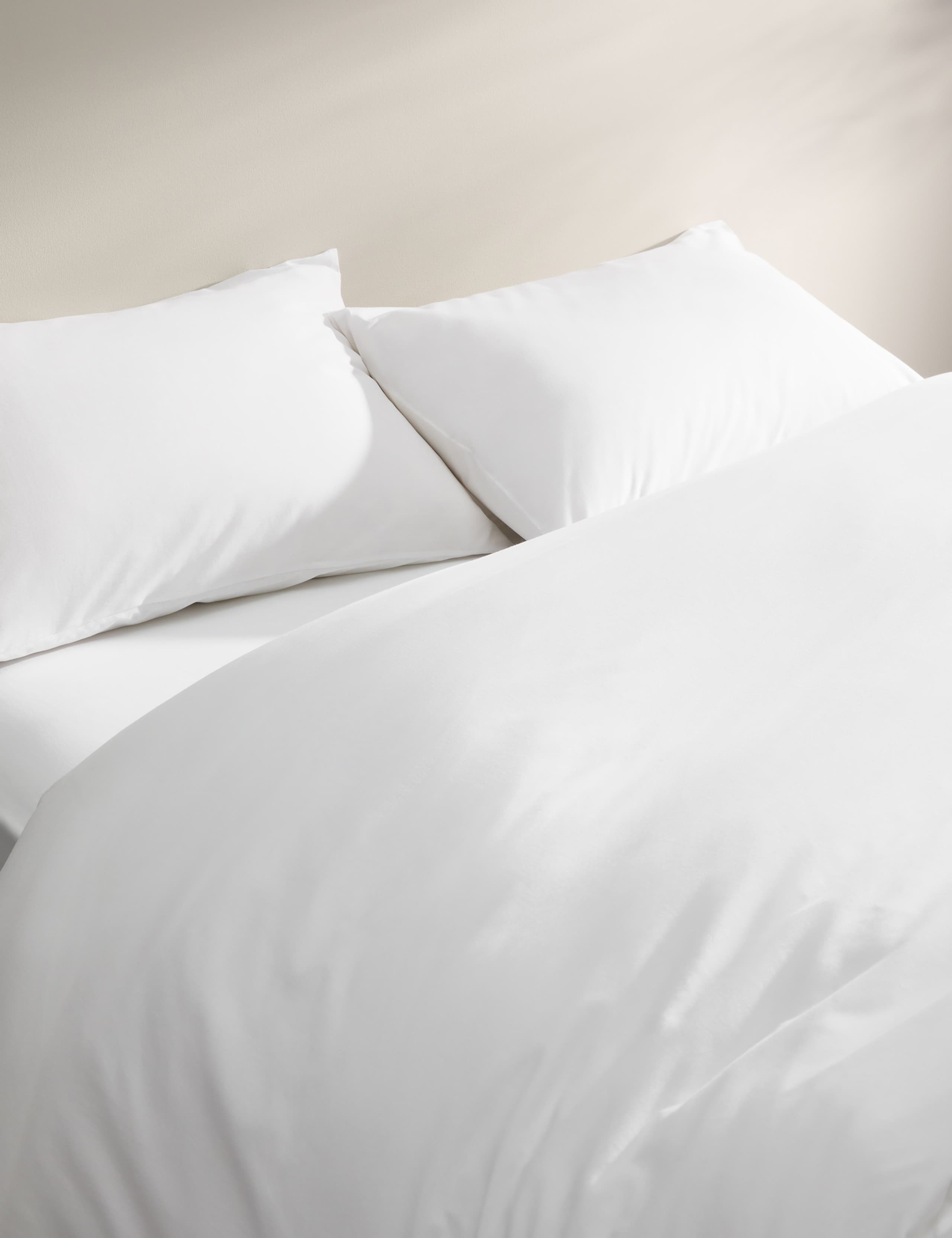 Cotton rich bedding set - British product