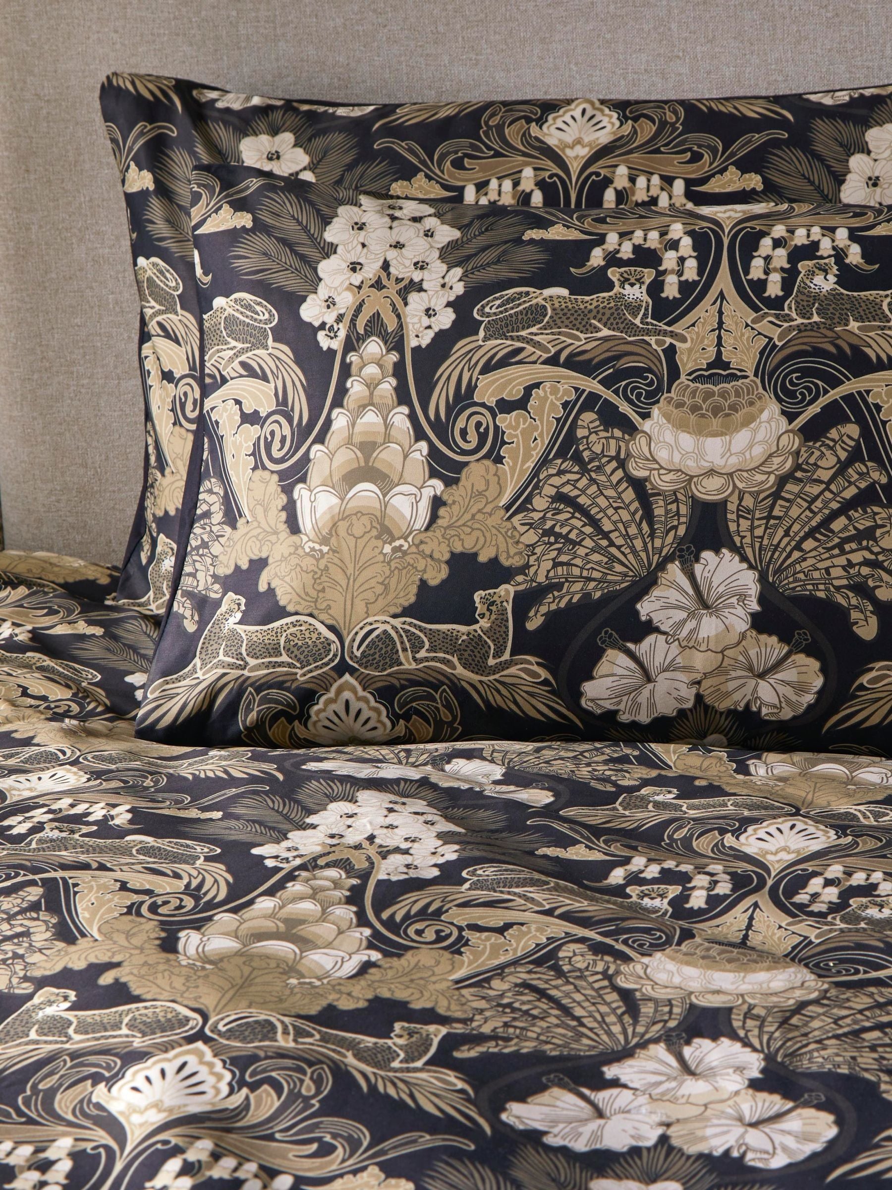 Laurence Llewelyn-Bowen Black Suburban Jungle duvet cover and pillowcase set, UK version