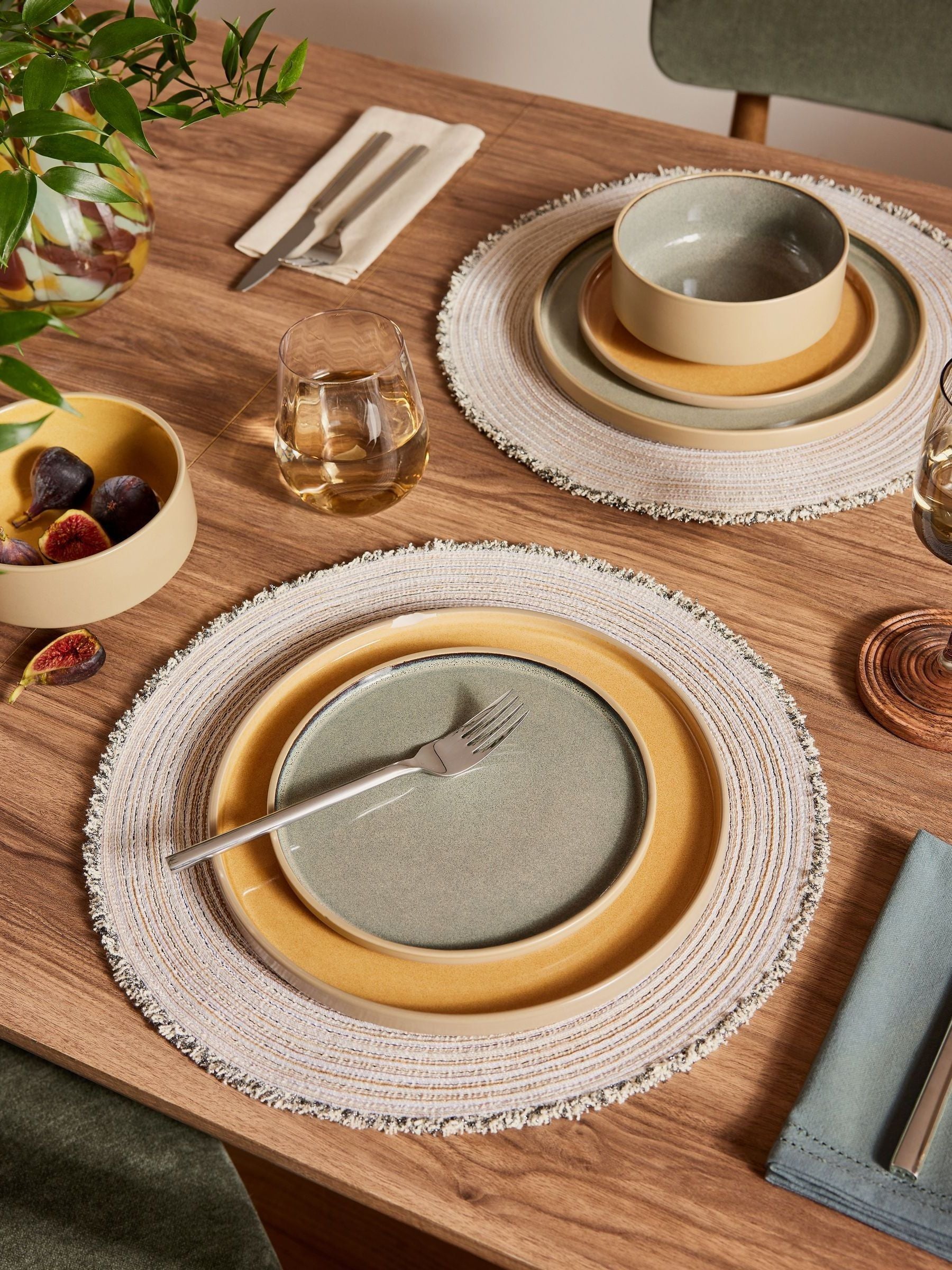 Set of 4 Natural Fringe Placemats