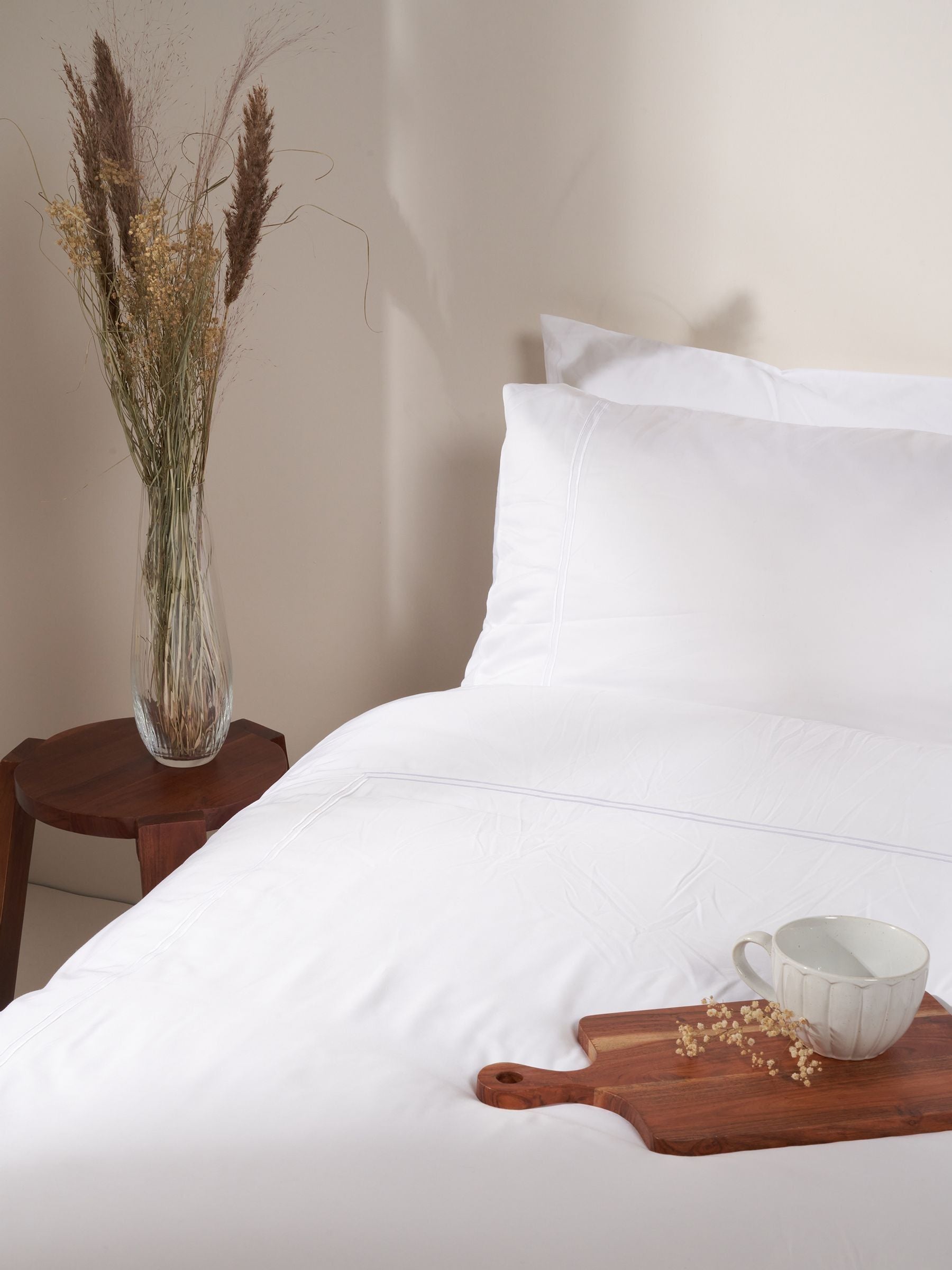 Truly White Satin Stitch Duvet Cover (British brand)