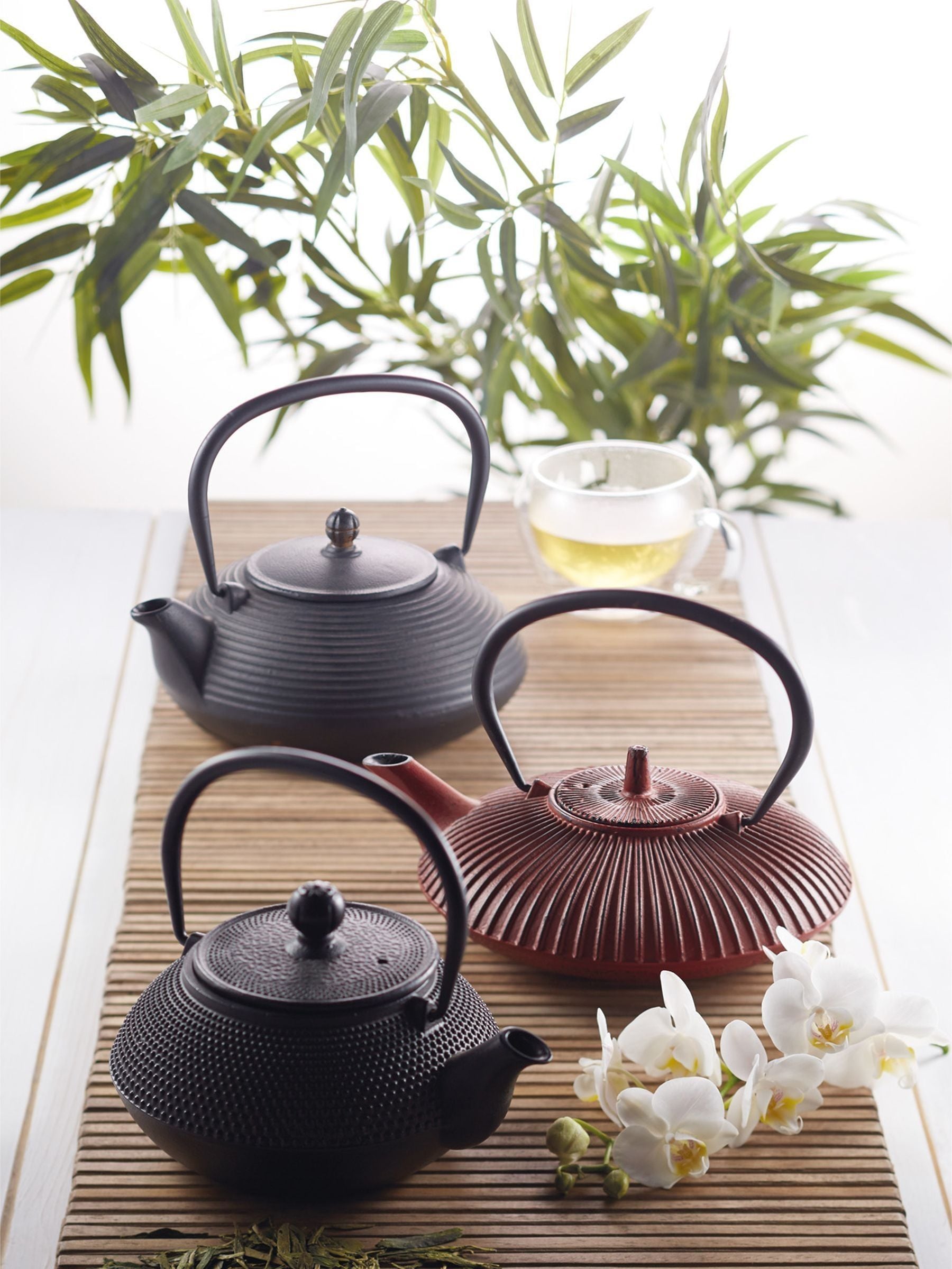 La Cafetière Black Cast Iron Infuser Teapot 3 cup, UK version