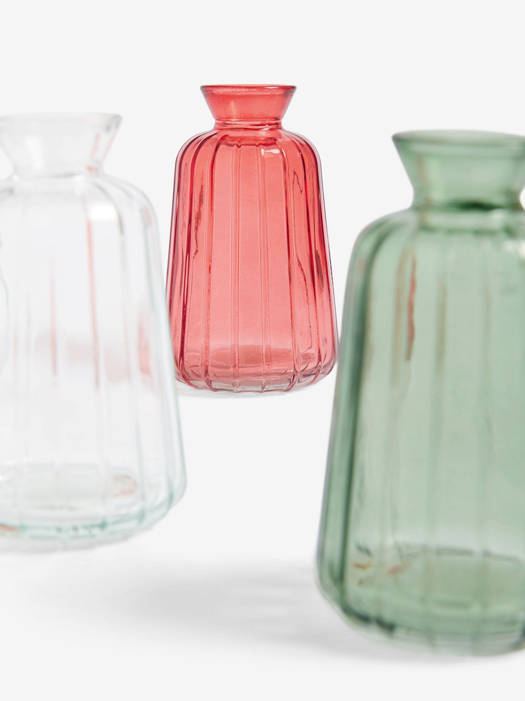 Nina Campbell glass bud vases set of 3, imported from the UK