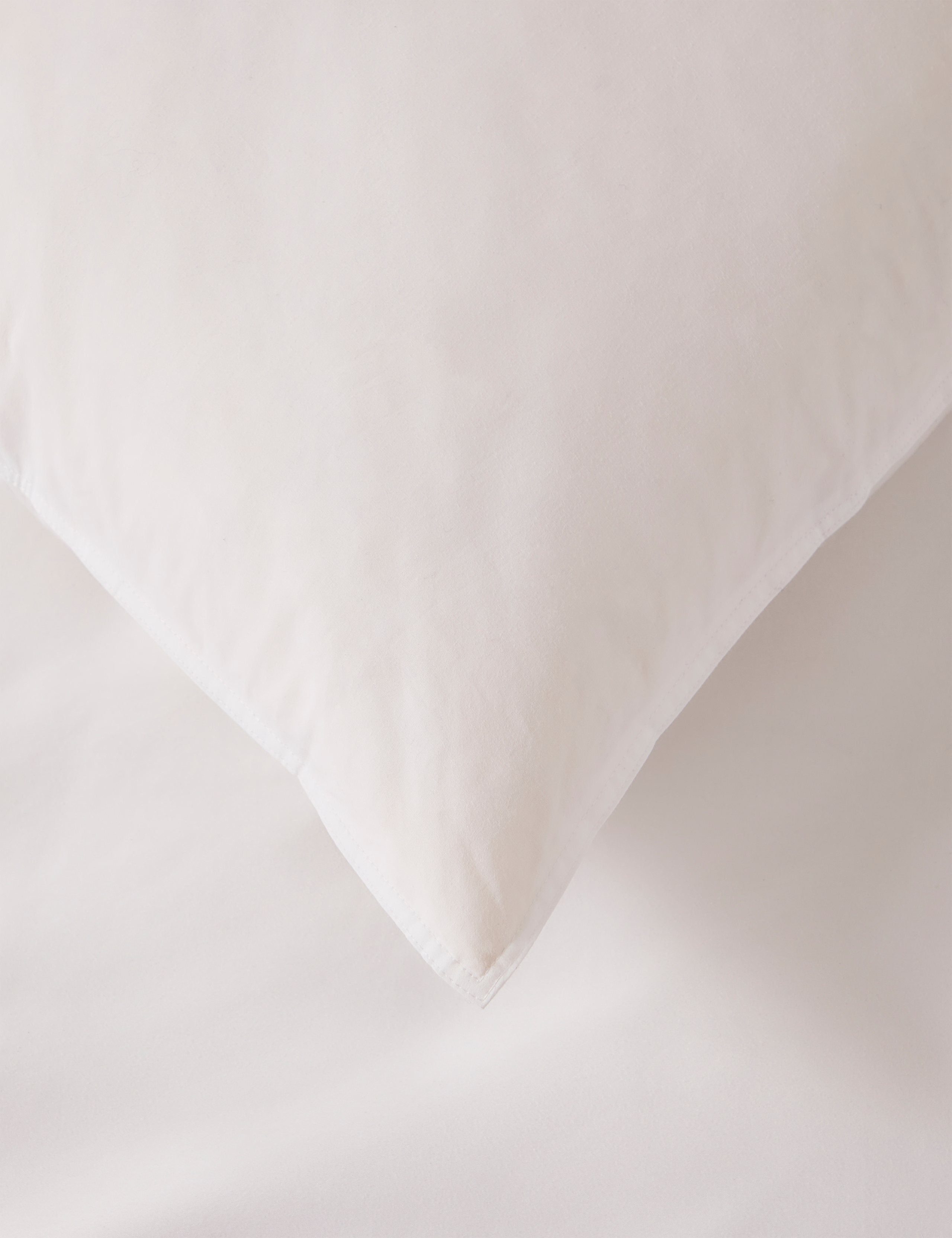 Duck feather and down square pillow 65x65 cm - British product