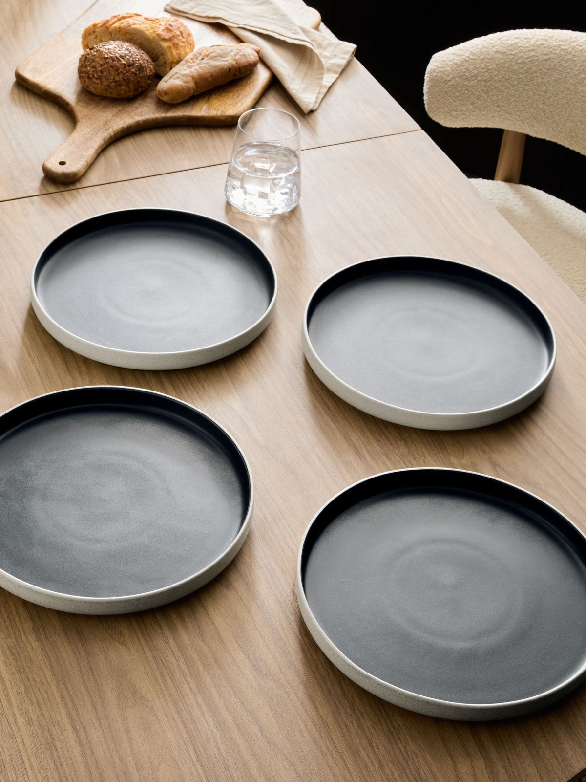 Otis black dinner plates set of 4, imported from the UK