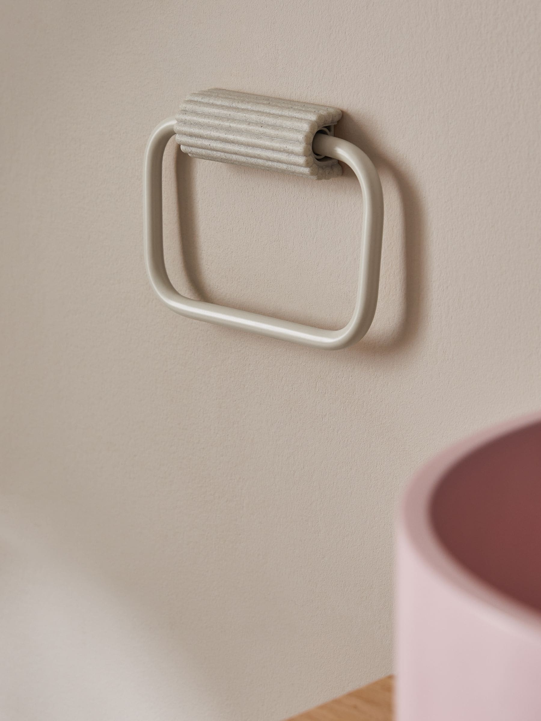 Natural Rib Towel Rail Ring