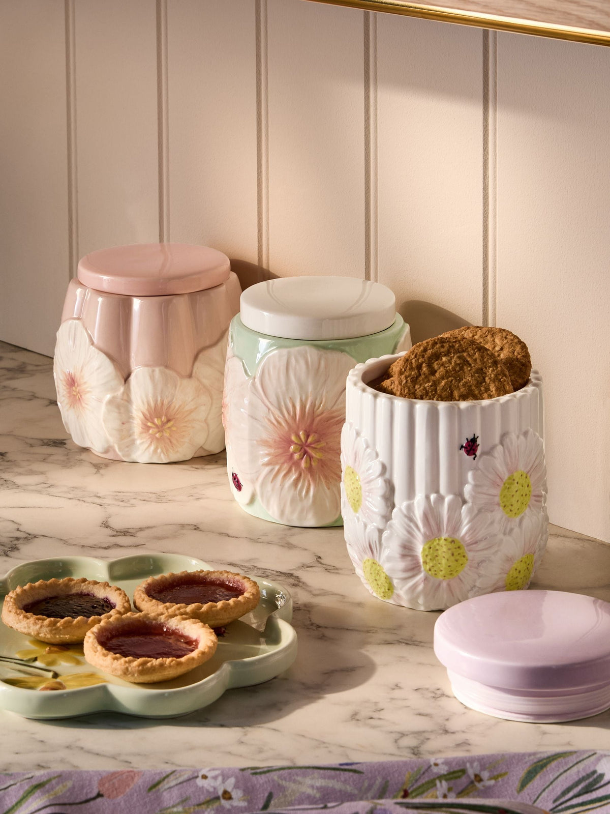 Pastel lila floral storage jars set of 3 (British brand)