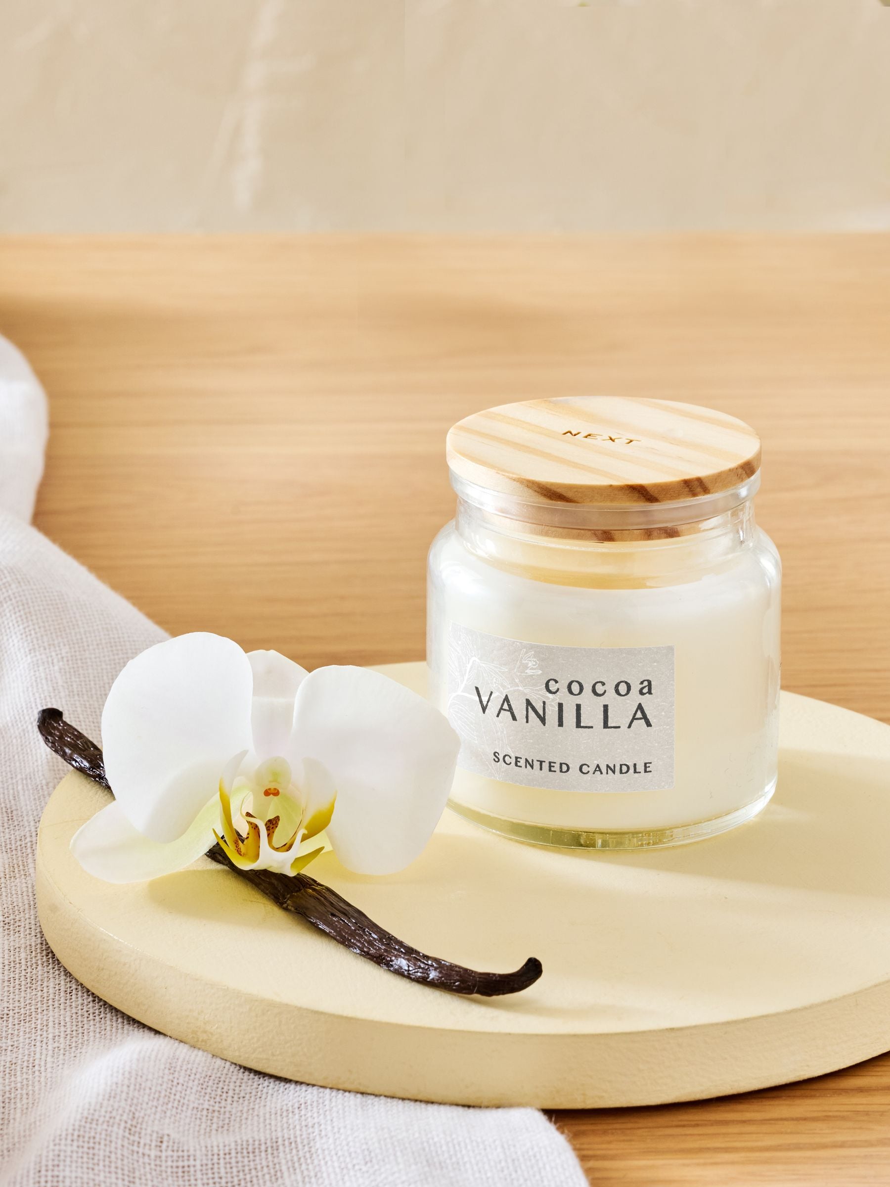 Vanilla and Cocoa Bean Mini Scented Candle 6cm (British brand)
