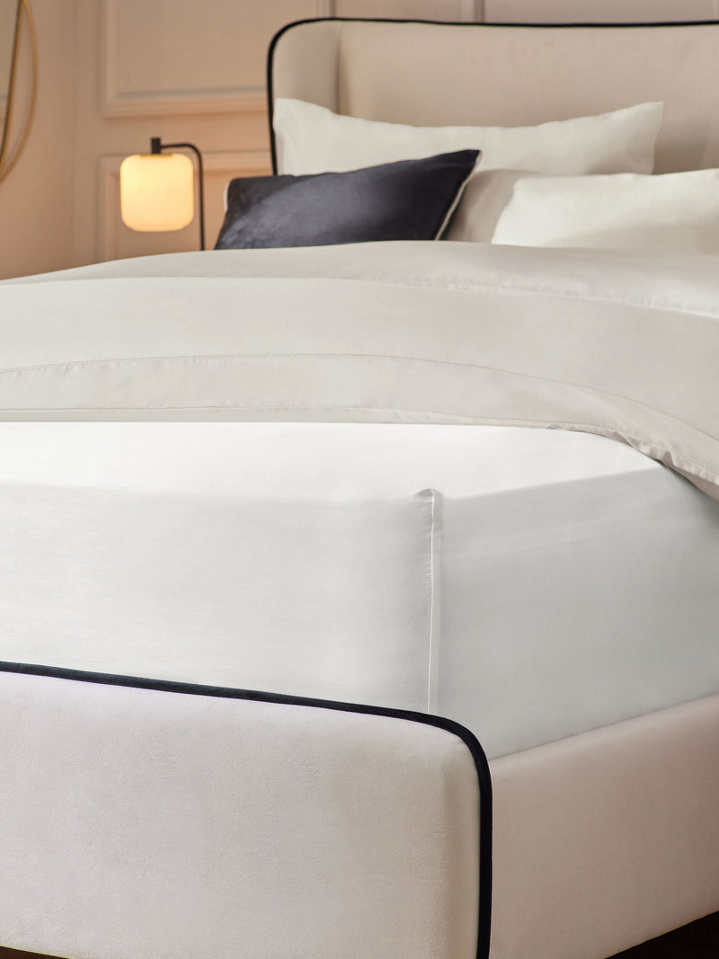 Ivory 300 thread count extra deep fitted sheet, UK version