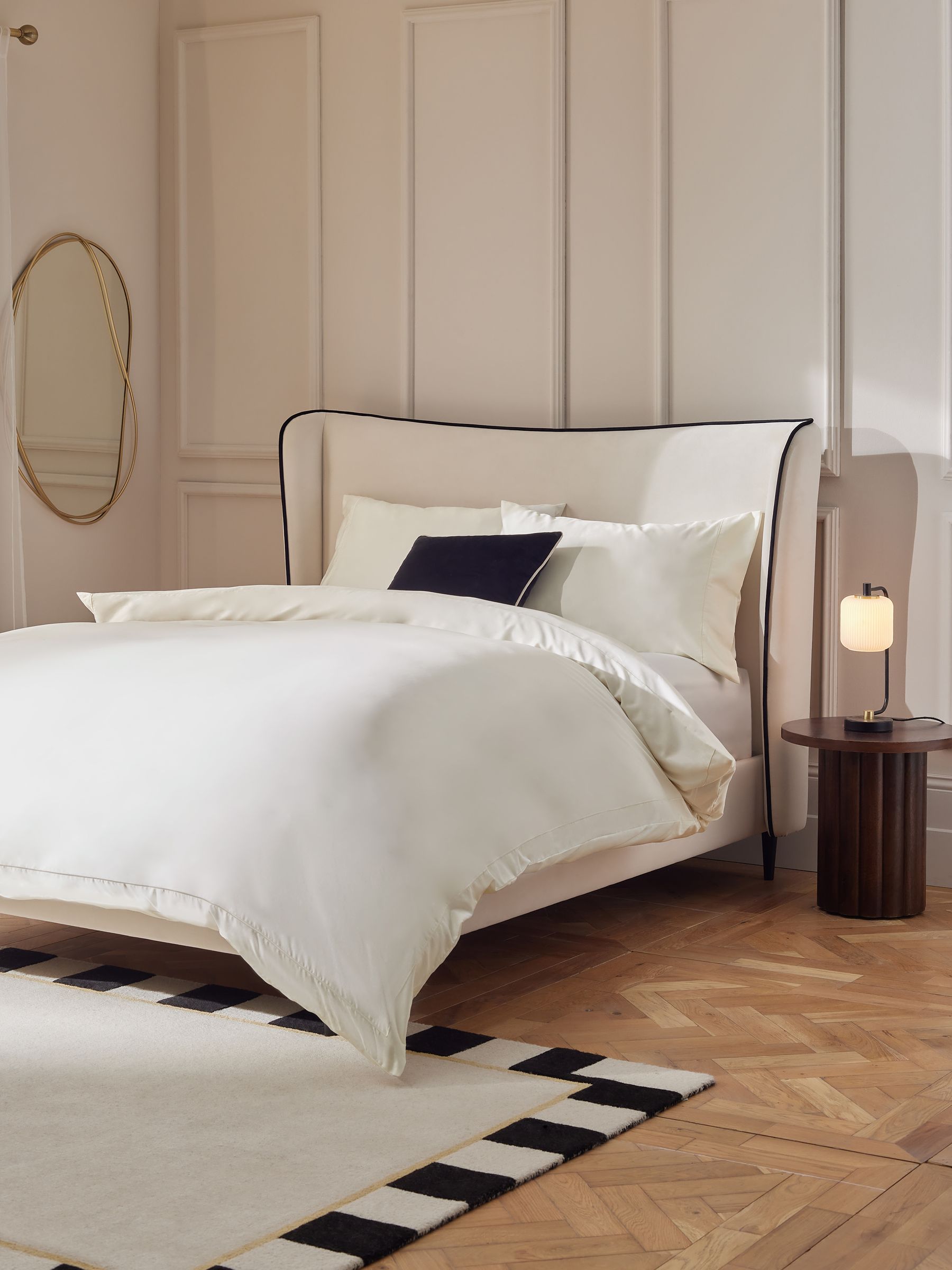 Ivory Collection Luxe duvet cover and pillowcase set, UK version