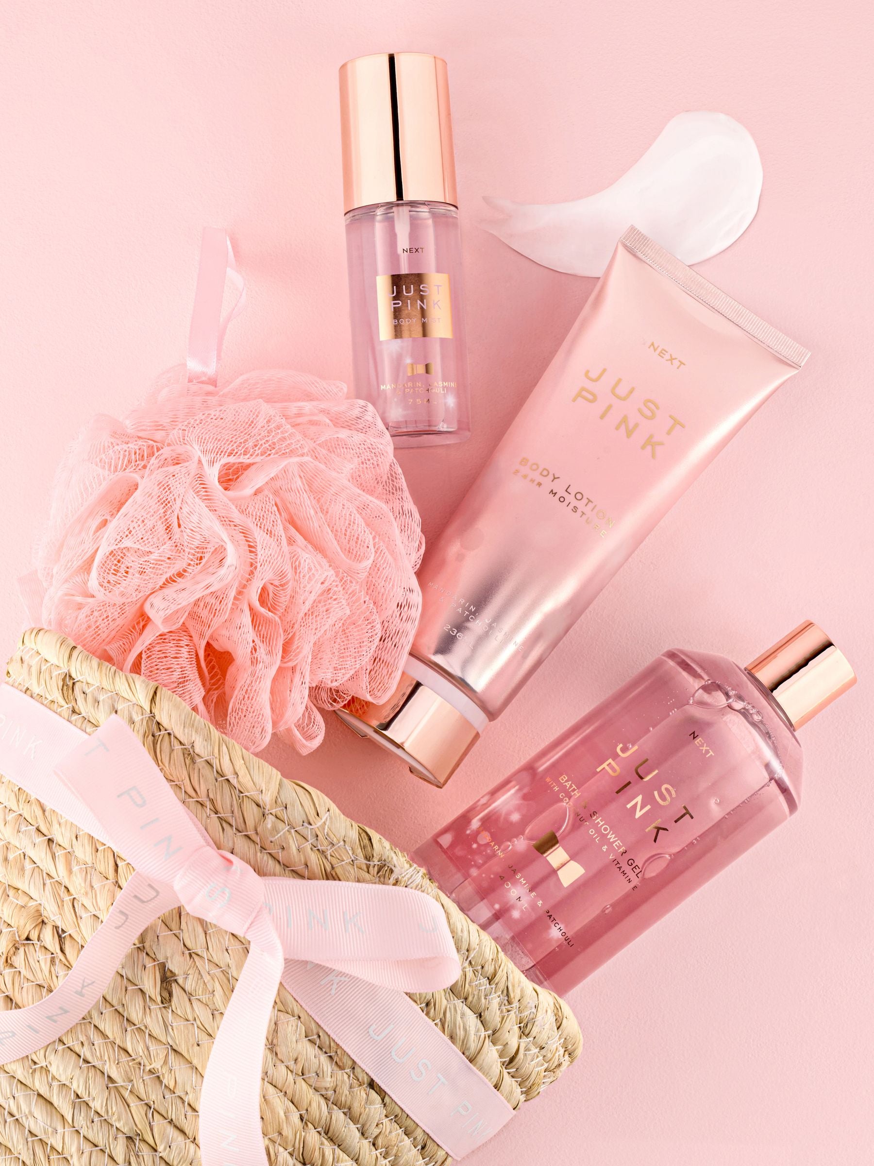 Just Pink Bath & Body Gift Basket 400ml, UK version