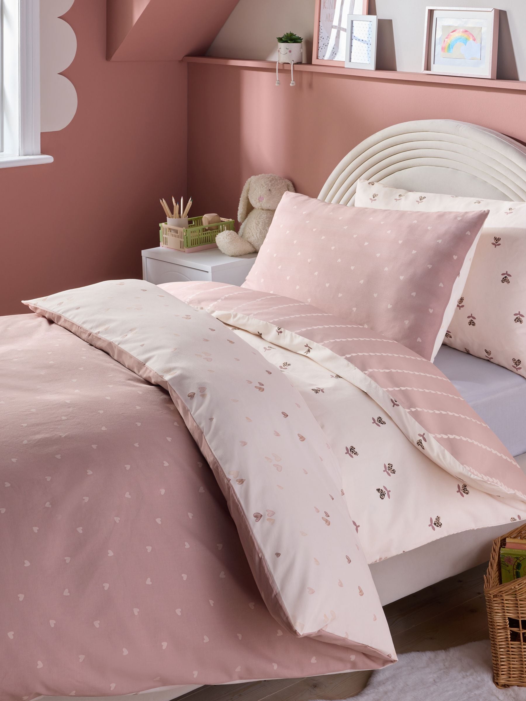 Natural Hearts duvet cover and pillowcase set, imported from the UK