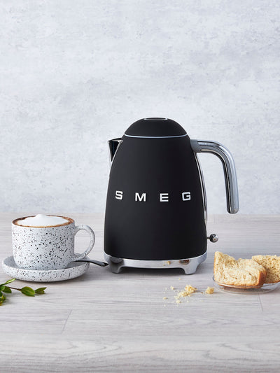 Smeg Black Kettle 1.7L