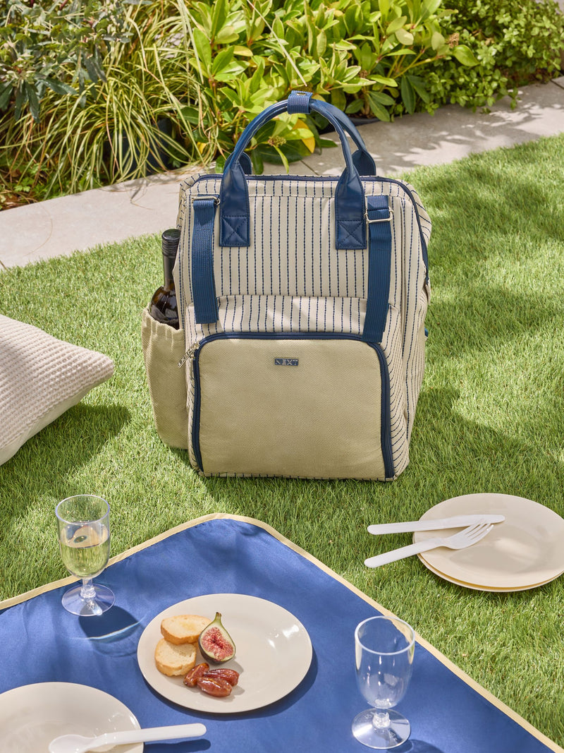 Blue/Neutral Mediterranean 4 Person Picnic Backpack