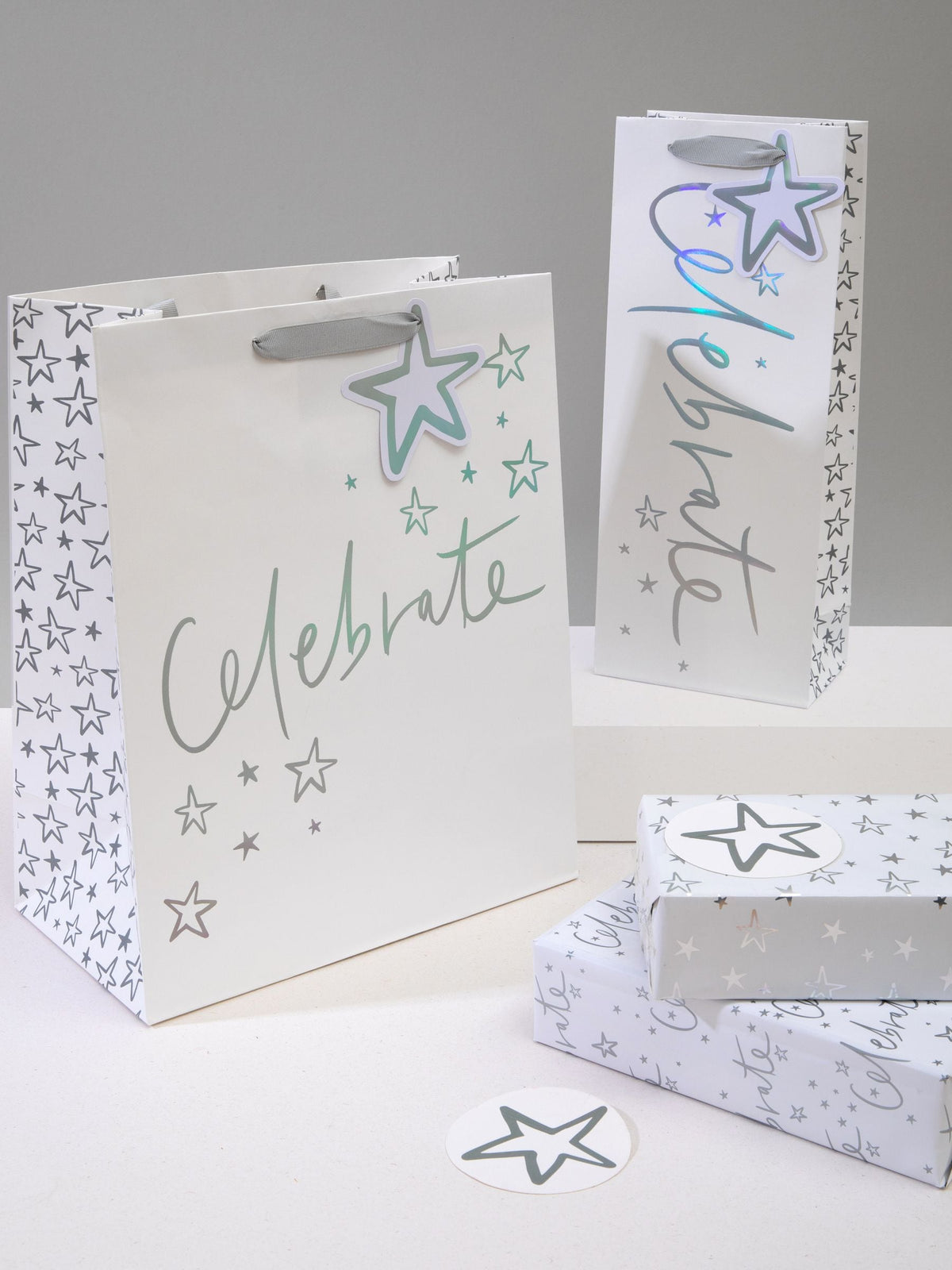 Hallmark White Celebration Gift Wrap Set, UK version