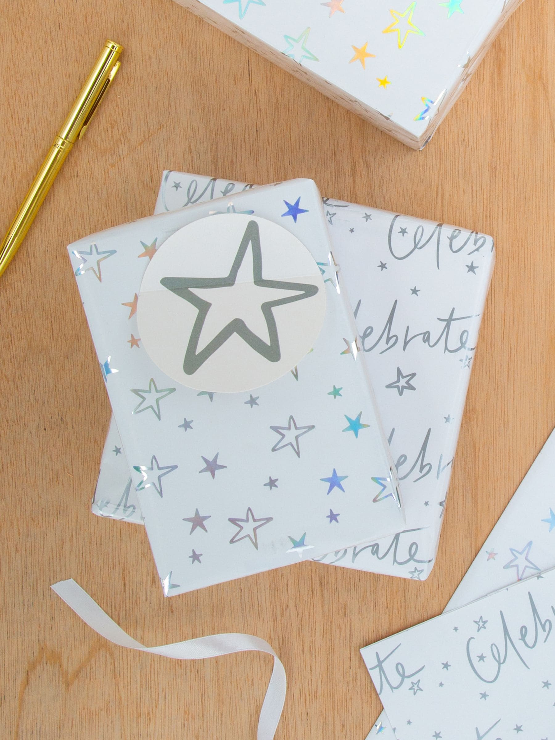 Hallmark White Celebration gift wrap and tag set 4 sheets 4 tags, UK version