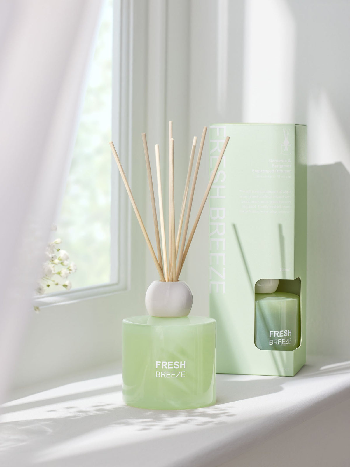 Reed diffuser Green Gardenia and Bergamot Pastels Fresh Breeze 200ml, UK version