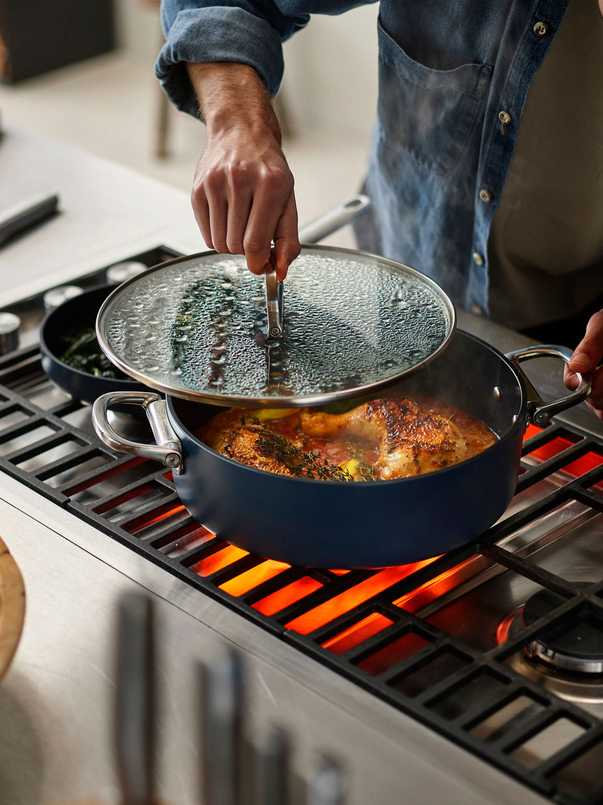 Joseph Joseph midnight blue casserole pan 28cm, UK version