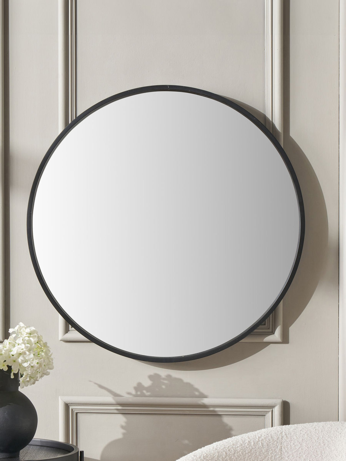 Pacific Black Veneer and Mirrored Glass Round Wall Mirror