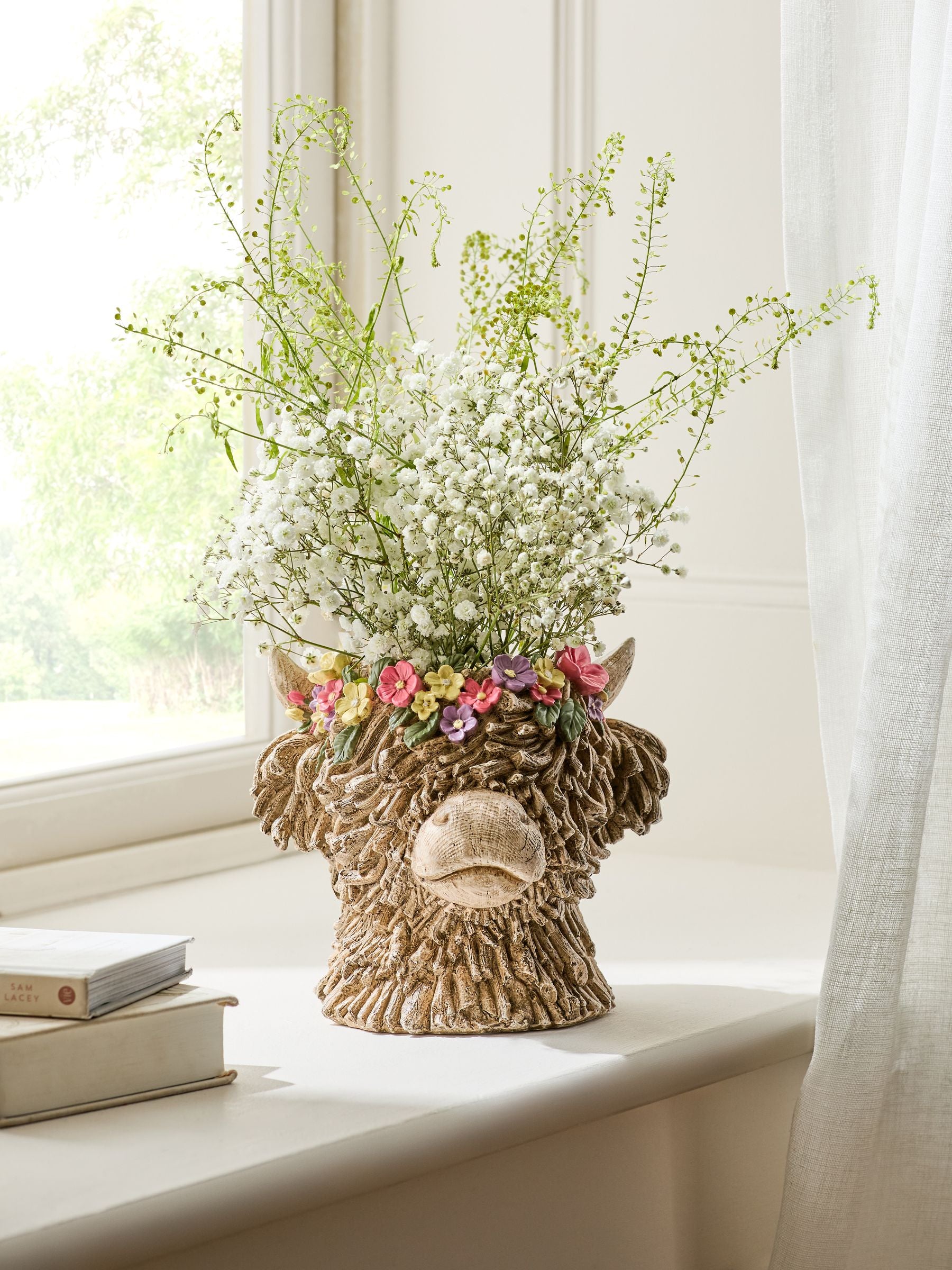 Hamish the Highland Cow floral vase 20cm, imported from the UK