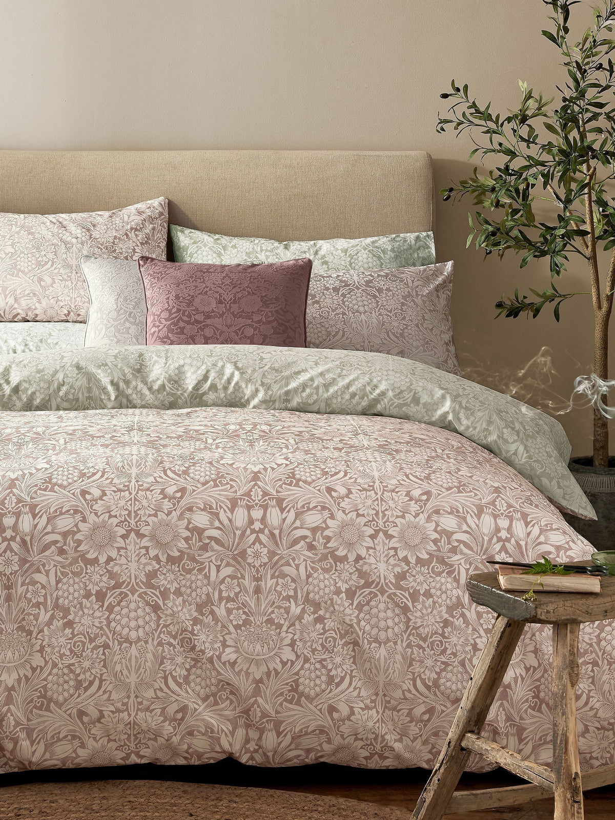 William Morris At Home Clay Sunflower Duvet Cover and Pillowcase Set