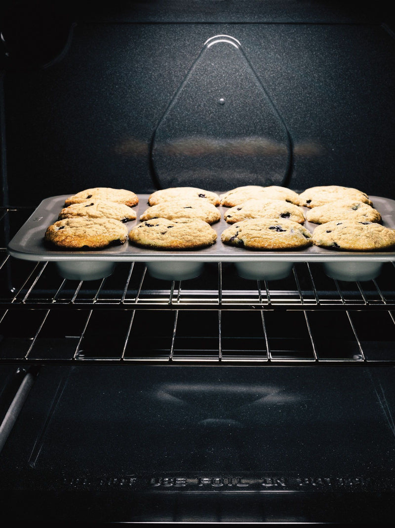 Ninja Foodi Zerostick Grey 12 cup muffin tin, imported from the UK