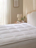 Sleep in Comfort white mattress topper (British brand)