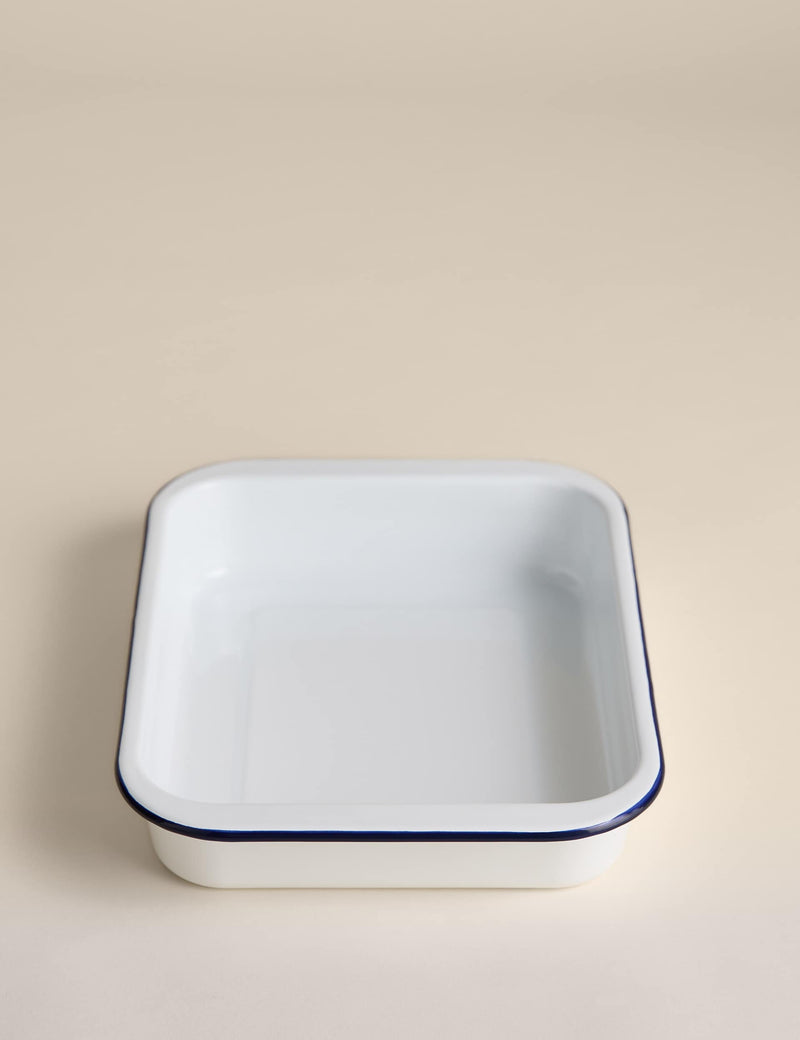Enamel 29cm small roaster for oven cooking - British product