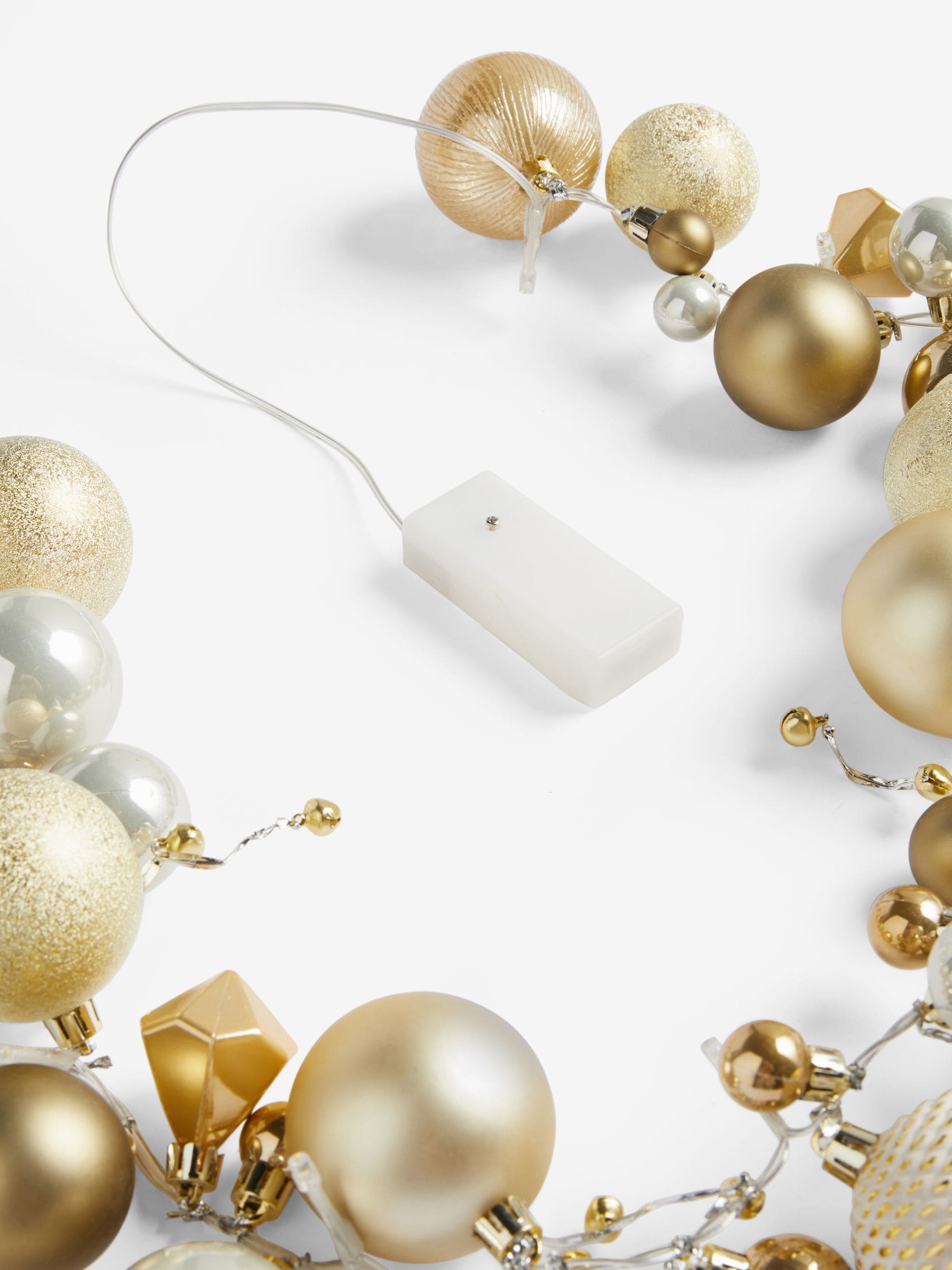 Gold Bauble Pre Lit Christmas Garland