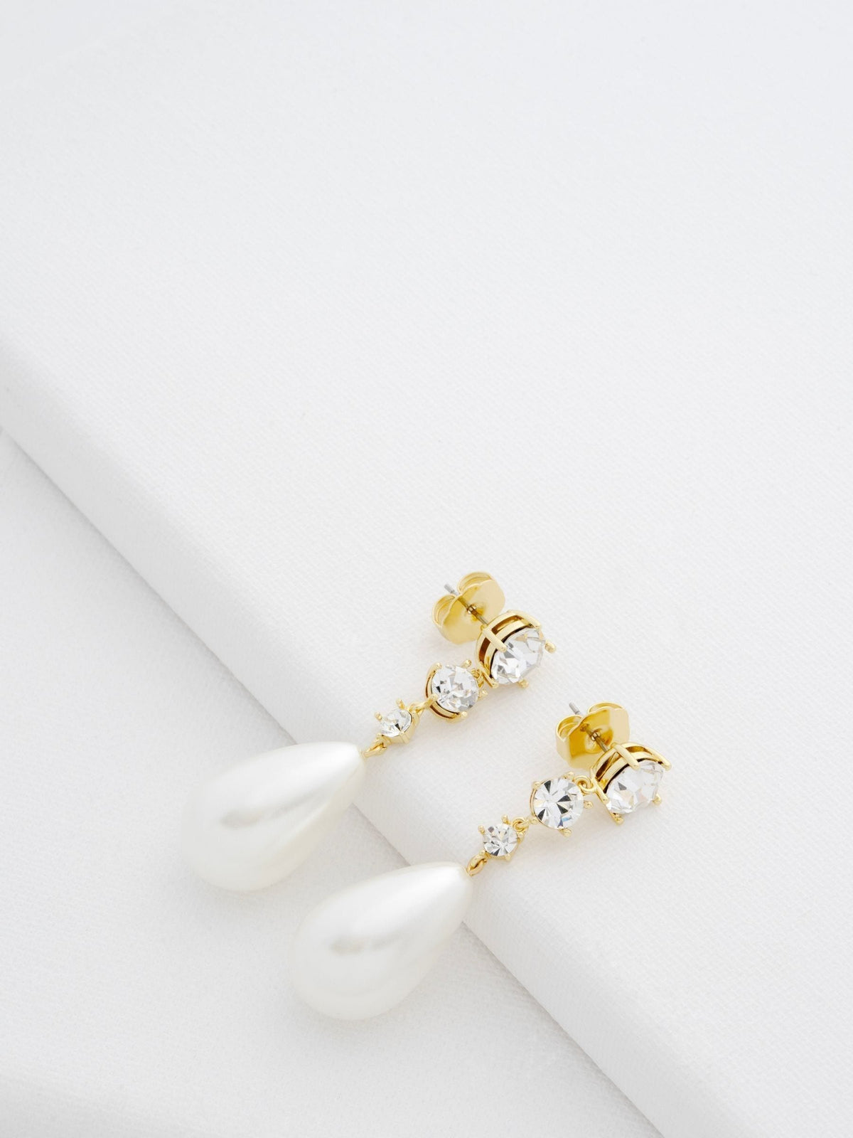 Ted Baker gold tone white crystal Pearsti statement bead drop earrings (British brand)