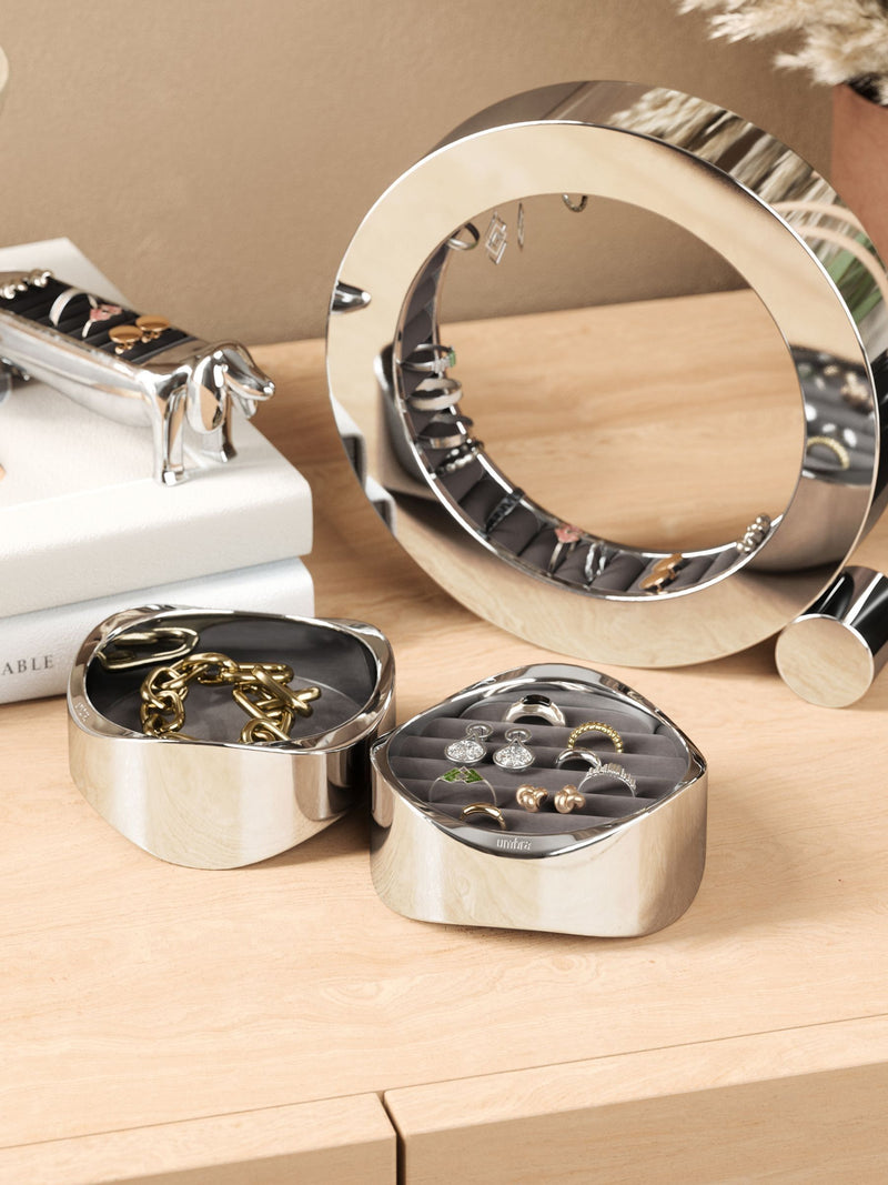 Umbra Chrome Wavy Jewelry Organizer