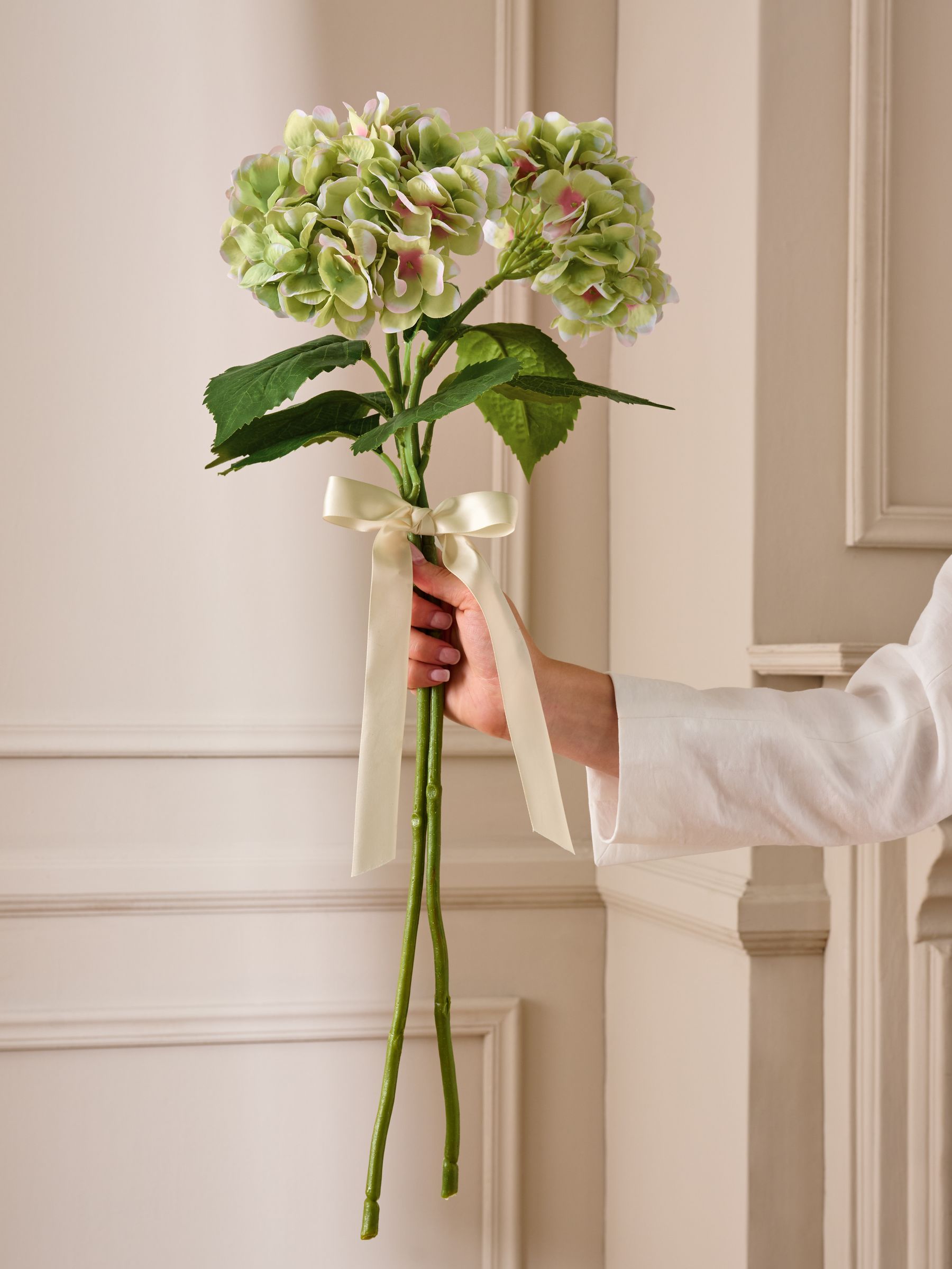 Green artificial hydrangea flower stems (2 pack), UK version