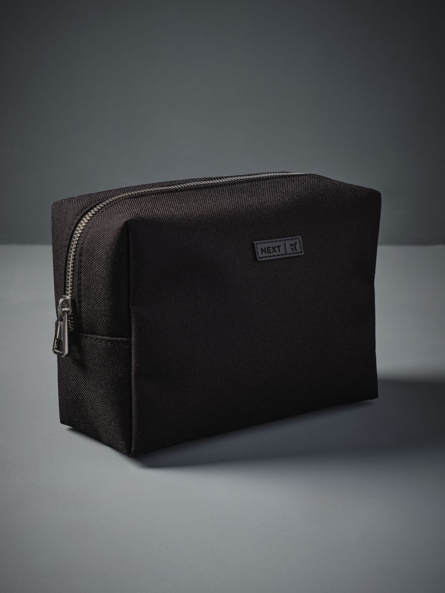 Set of 2 Travel Wash Bags