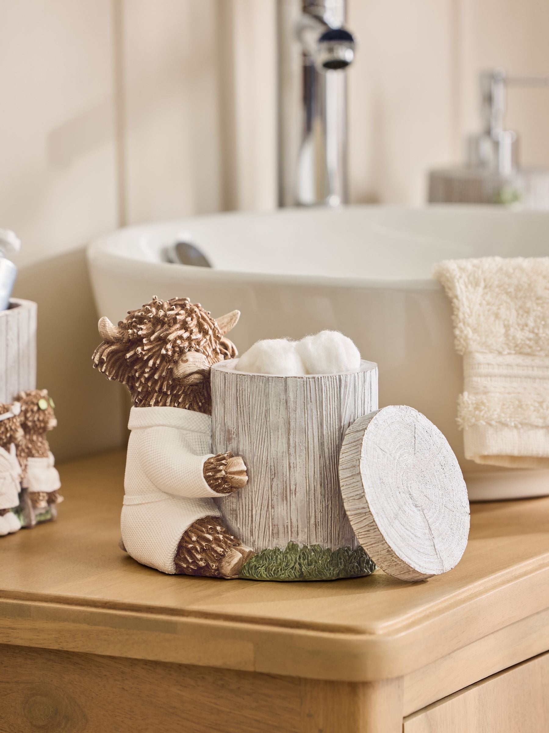 Grey Hamish the Highland Cow Spa Storage Jar