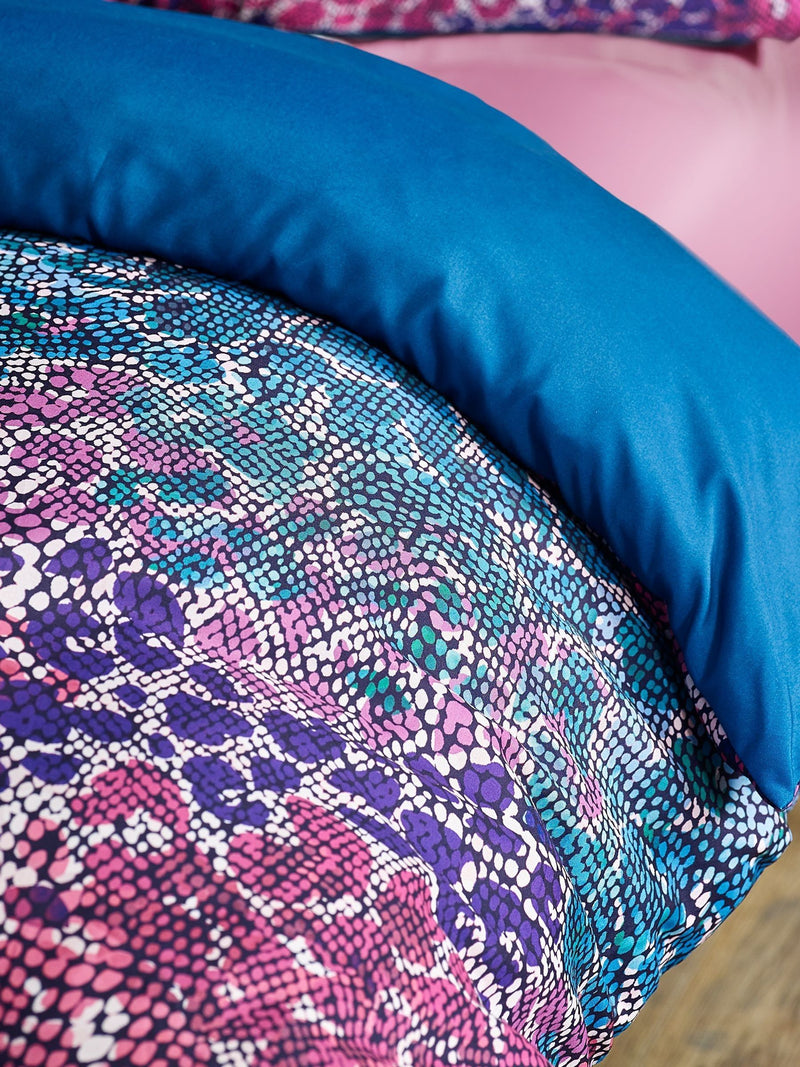 Catherine Lansfield teal satin animal print non-iron duvet cover set - British product