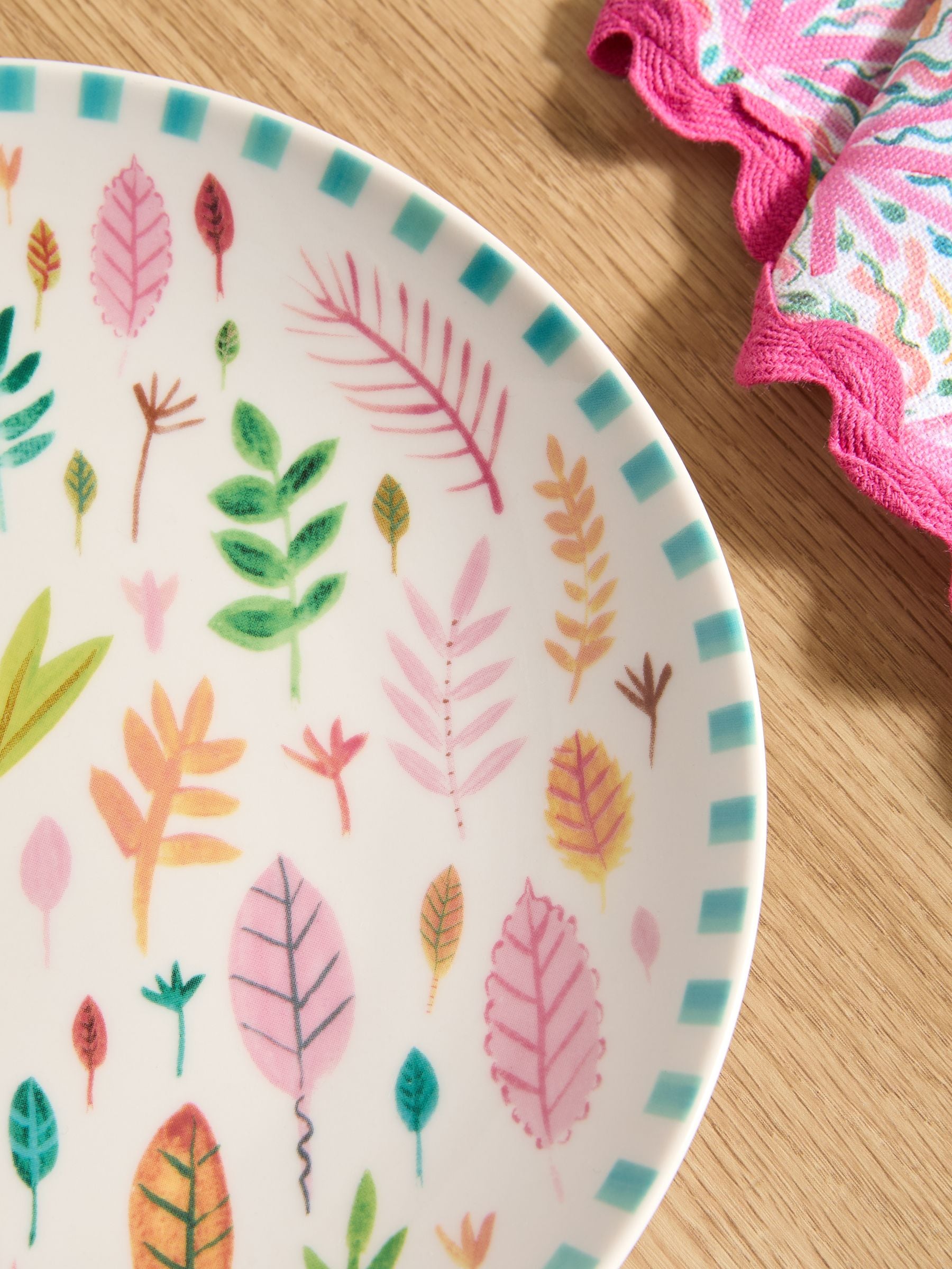 Lucy Tiffney pink leaves side plates set of 4, UK version