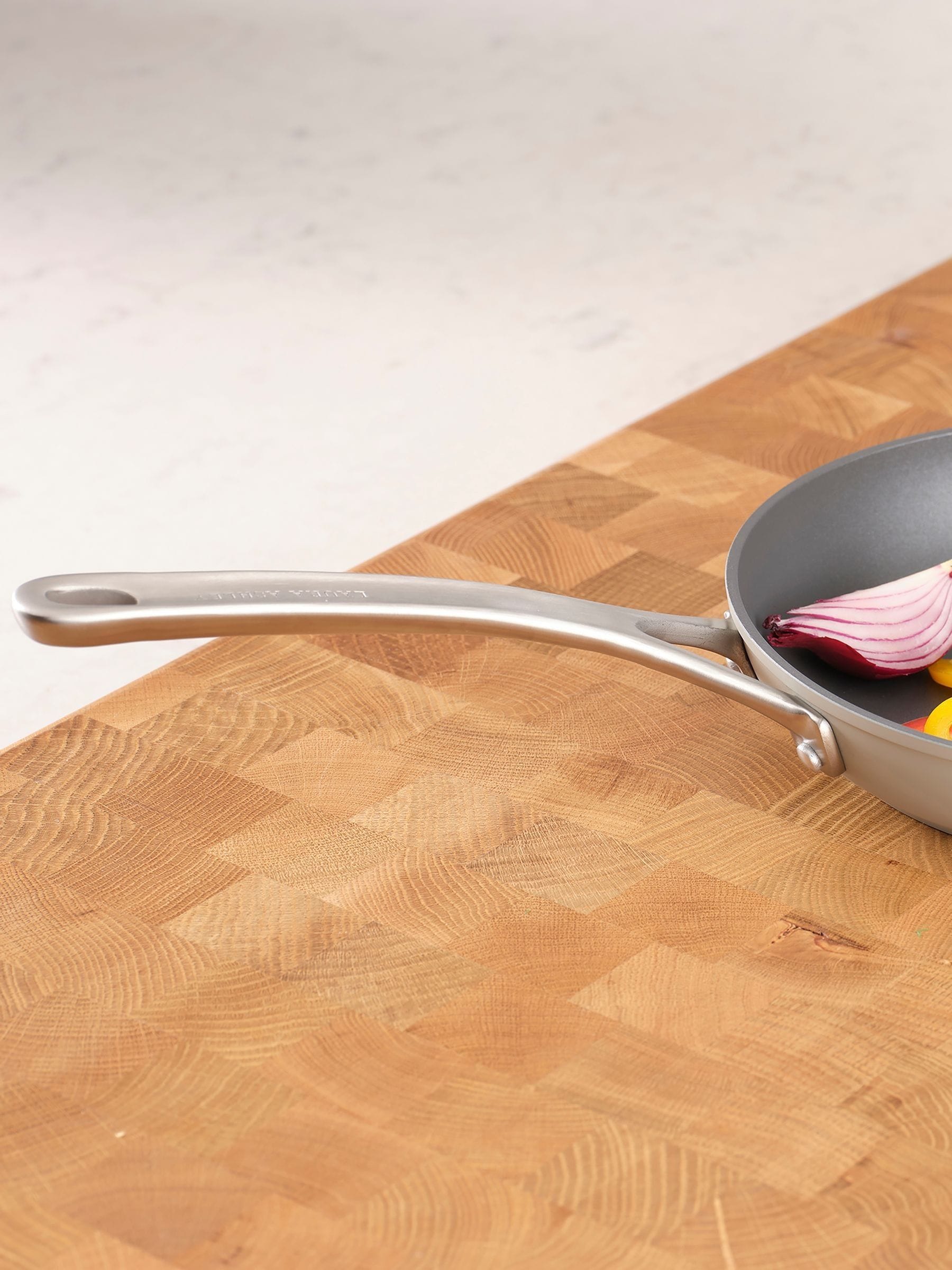 Laura Ashley Sage Leaf 20cm frying pan, UK version